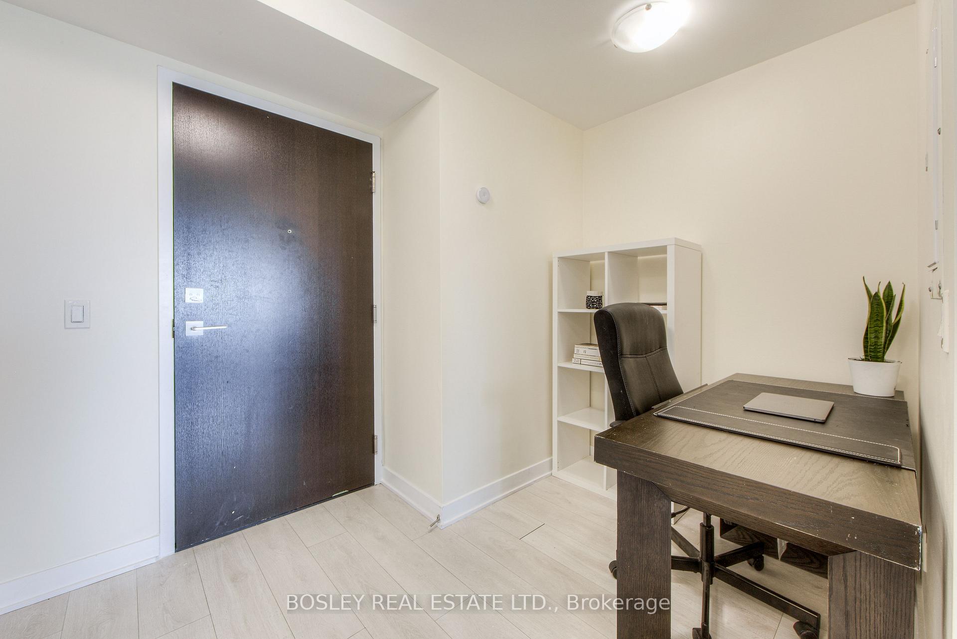 Photo 10 of Unit 3110, 2221 Yonge Street, Toronto, Mount Pleasant West — HOMEH