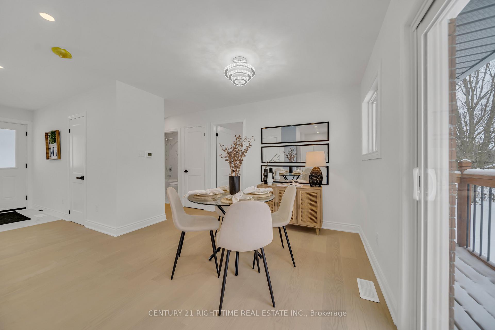 Photo 11 of 50 Lakeside Drive, Kitchener — HOMEH