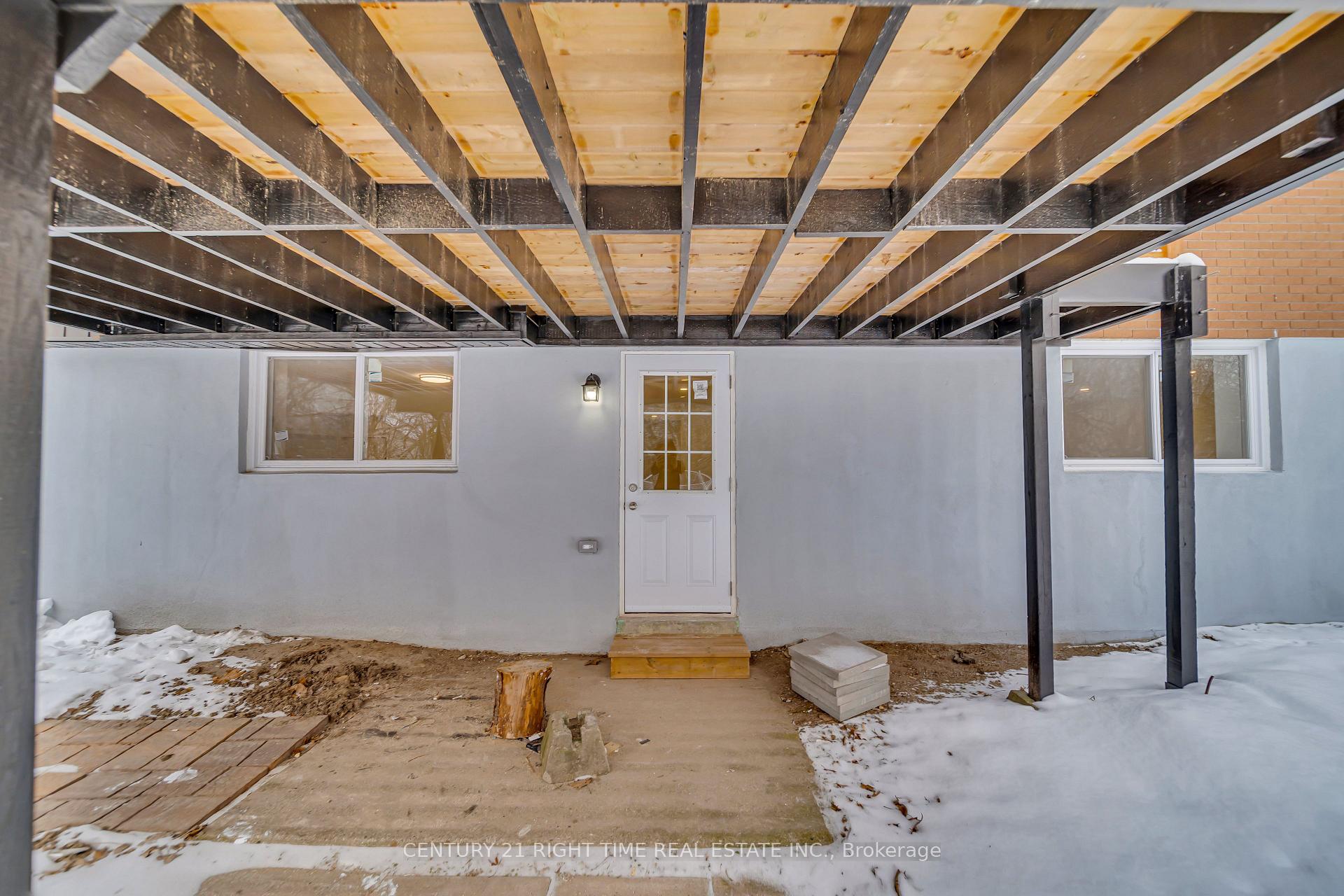 Photo 35 of 50 Lakeside Drive, Kitchener — HOMEH