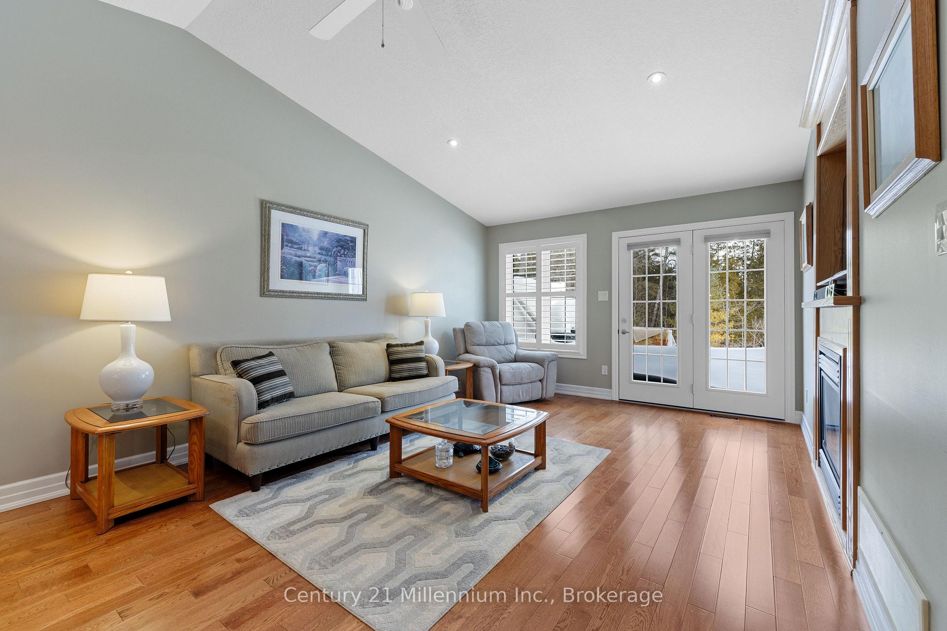 Photo 11 of 49 Greenway Drive, Wasaga Beach — HOMEH