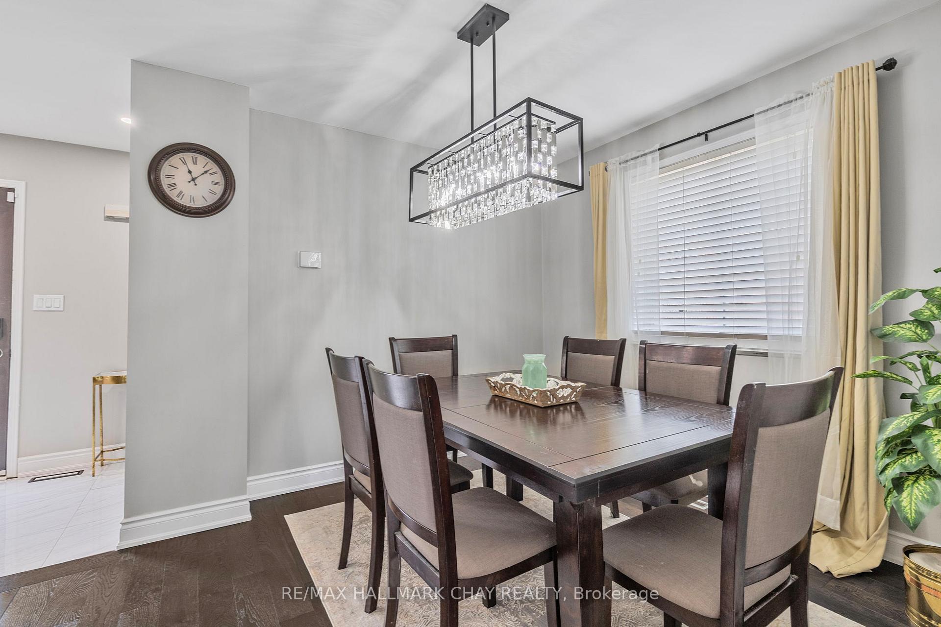 Photo 13 of 22 Columbia Road, Barrie, Holly — HOMEH