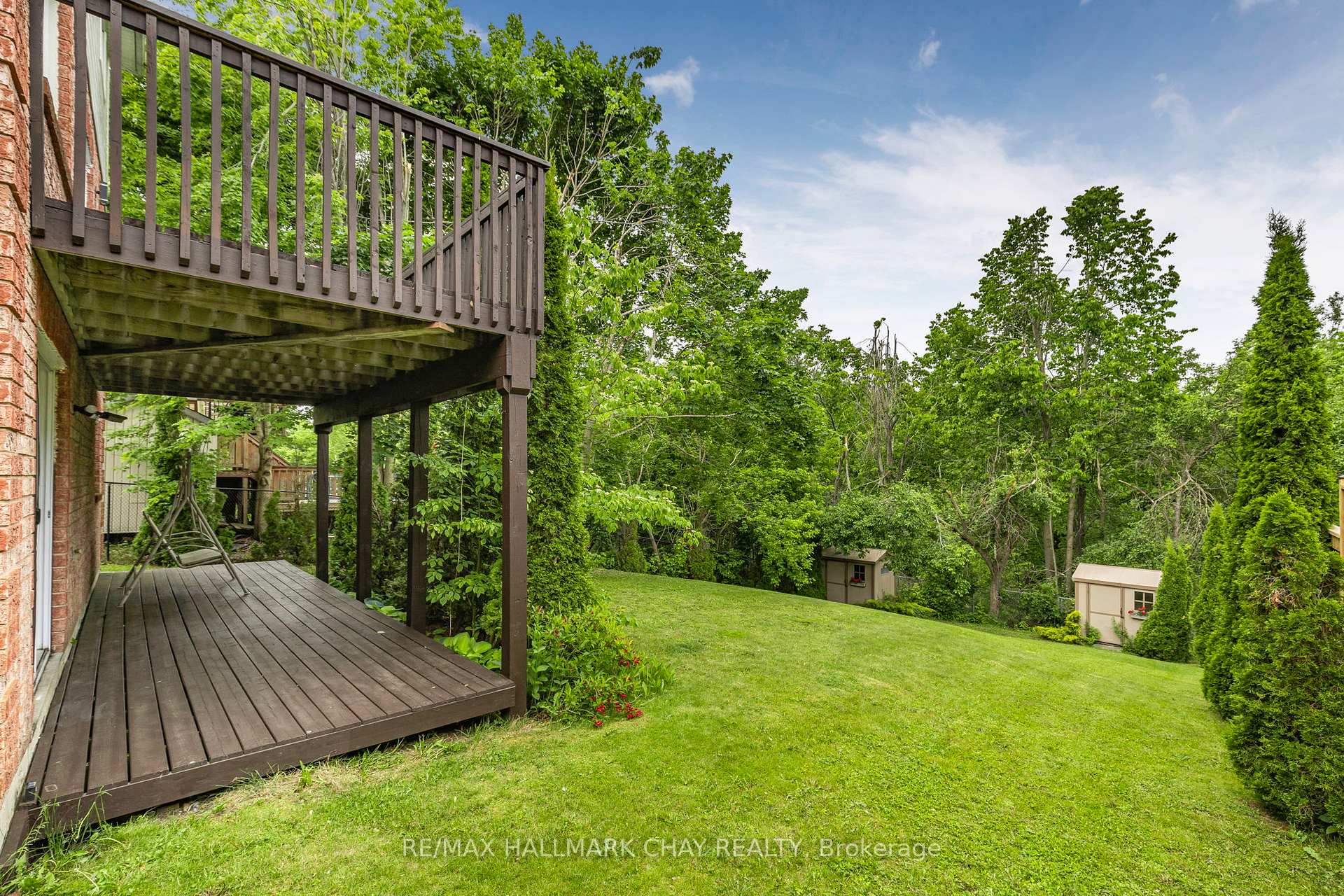 Photo 33 of 22 Columbia Road, Barrie, Holly — HOMEH