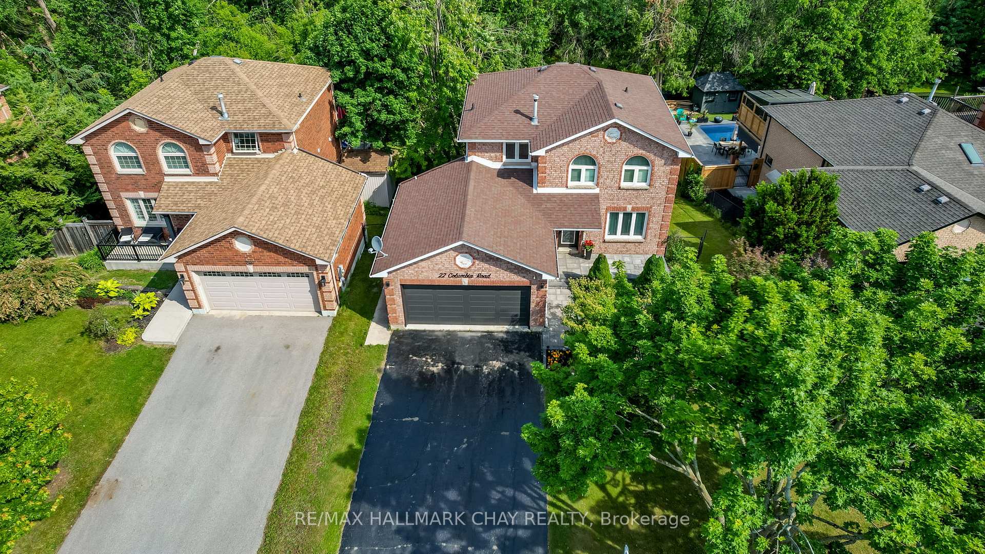 Photo 43 of 22 Columbia Road, Barrie, Holly — HOMEH