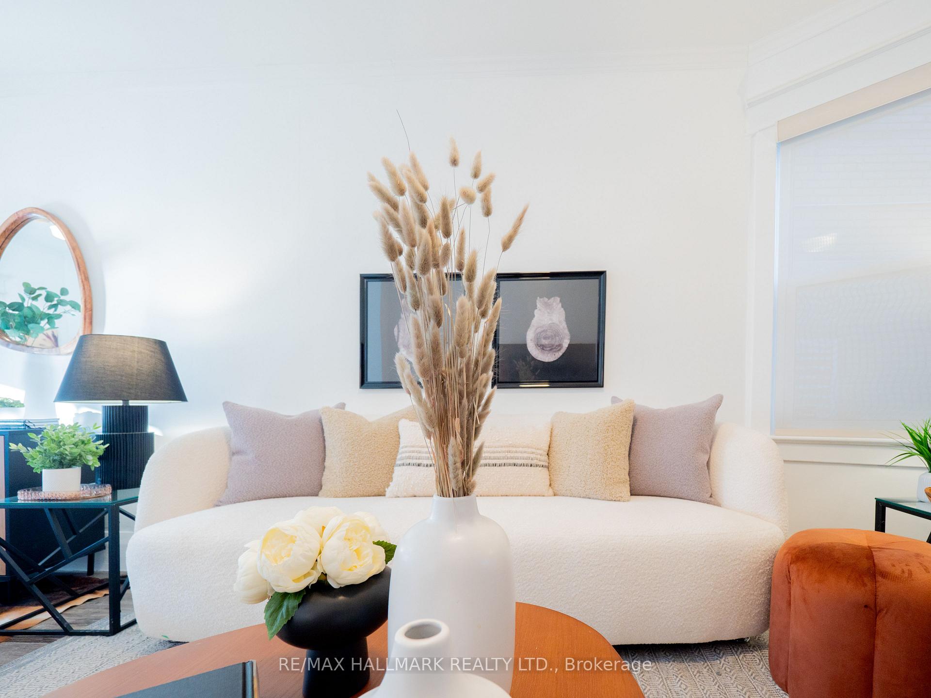 Photo 2 of 200 Simpson Avenue, Toronto, North Riverdale — HOMEH