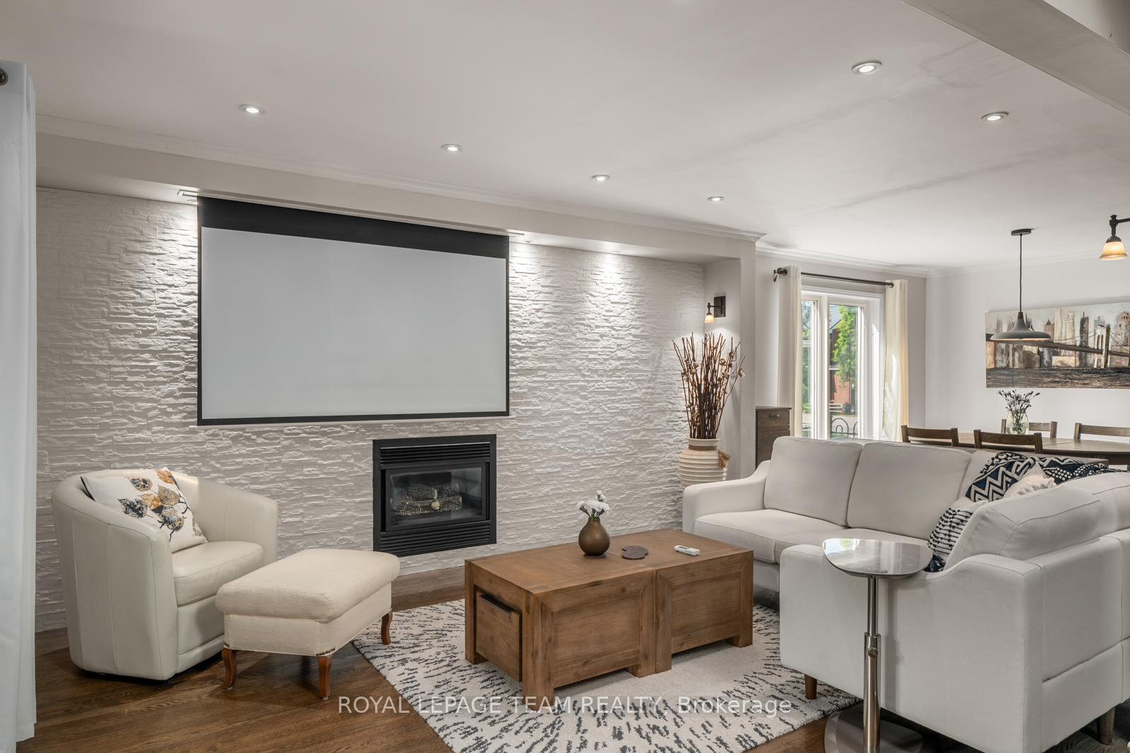 Photo 7 of 1085 Ambercrest Street, Ottawa, Carson Grove — HOMEH