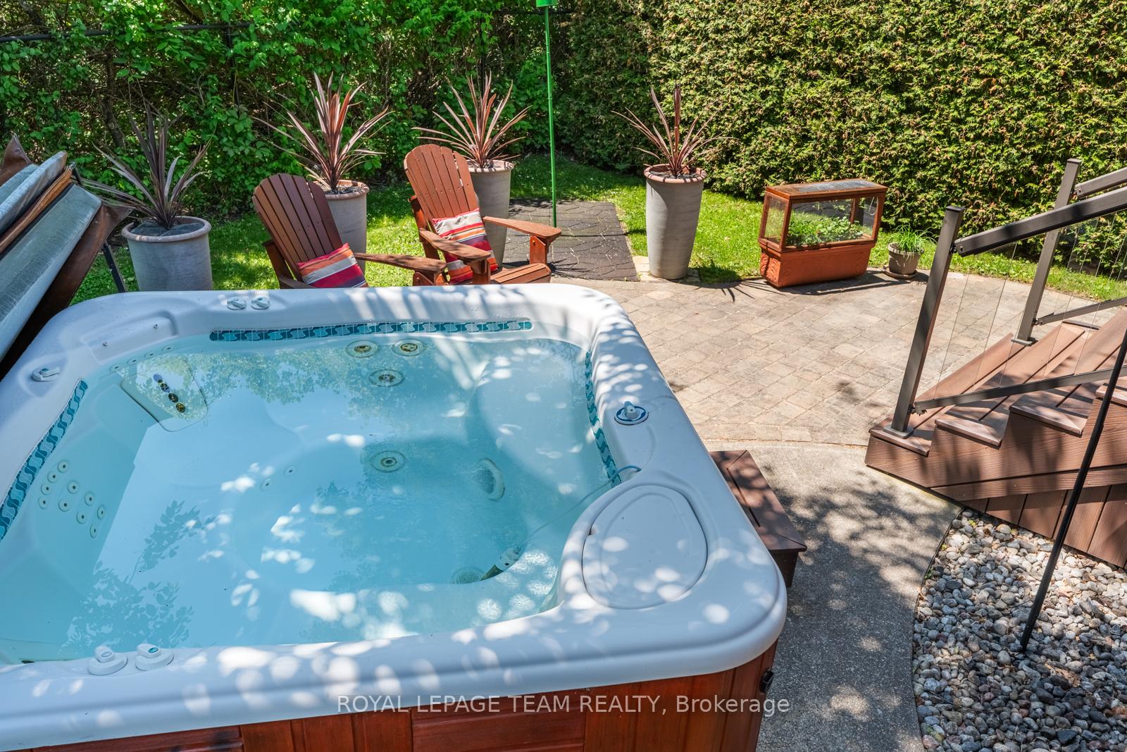 Photo 18 of 1085 Ambercrest Street, Ottawa, Carson Grove — HOMEH