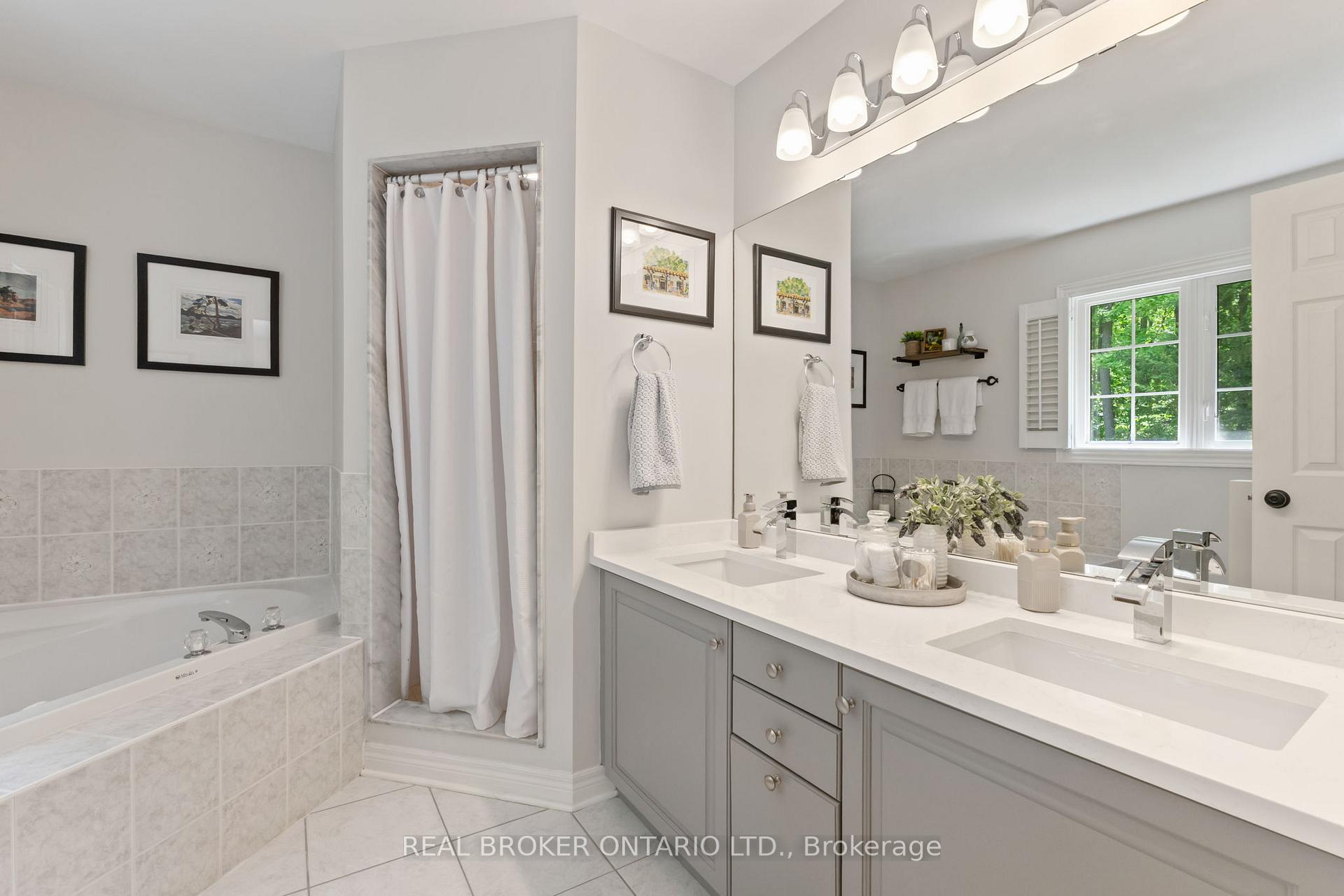 Photo 20 of 8 Oakview Place, Uxbridge — HOMEH