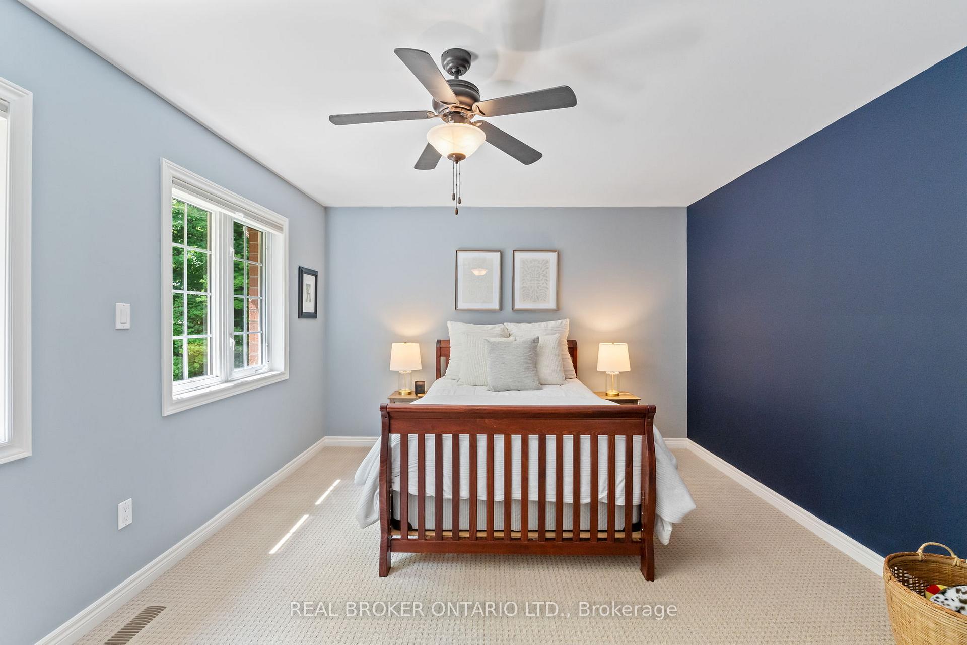 Photo 28 of 8 Oakview Place, Uxbridge — HOMEH
