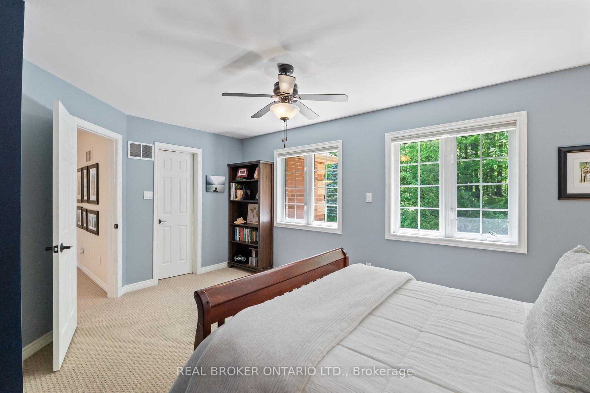 Photo 34 of 8 Oakview Place, Uxbridge — HOMEH