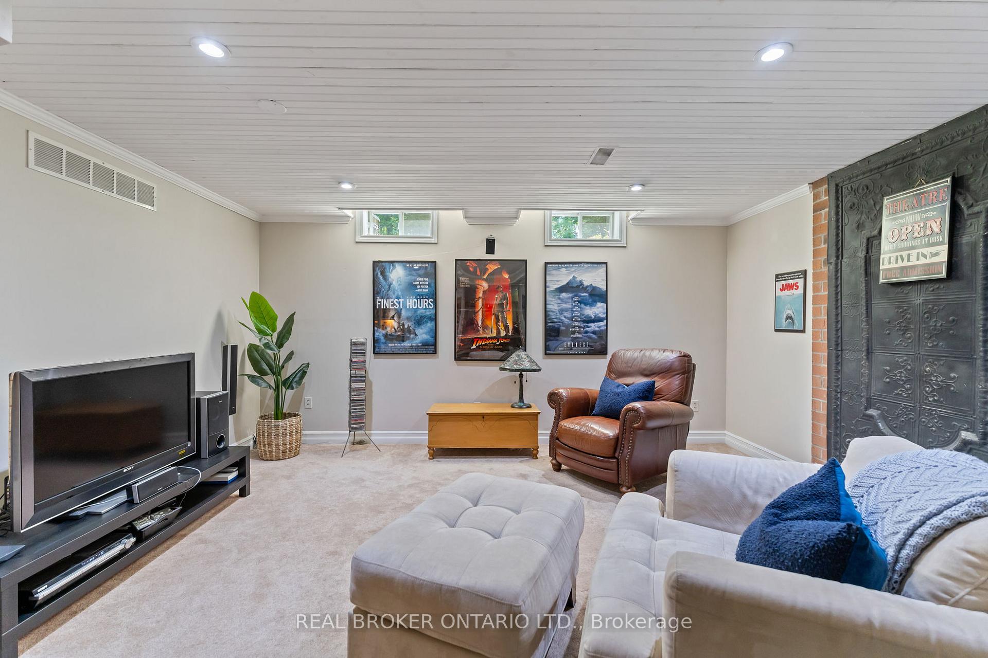 Photo 40 of 8 Oakview Place, Uxbridge — HOMEH
