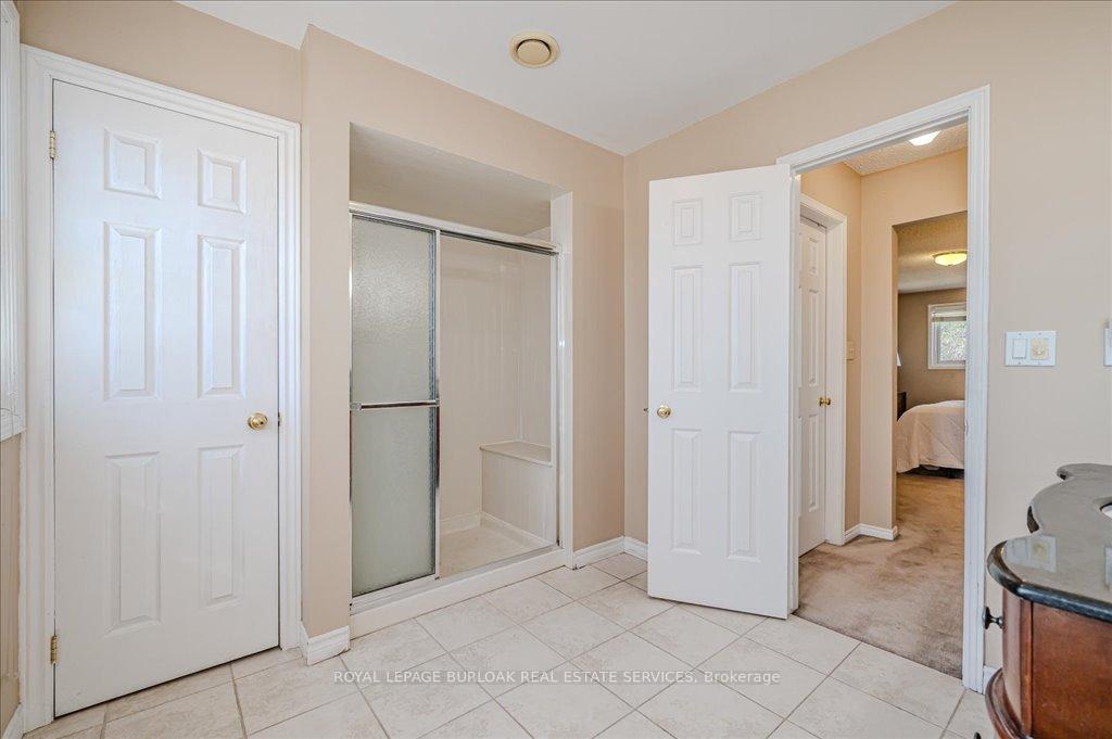 Photo 22 of 15 Lennard Crescent, Hamilton, Dundas — HOMEH