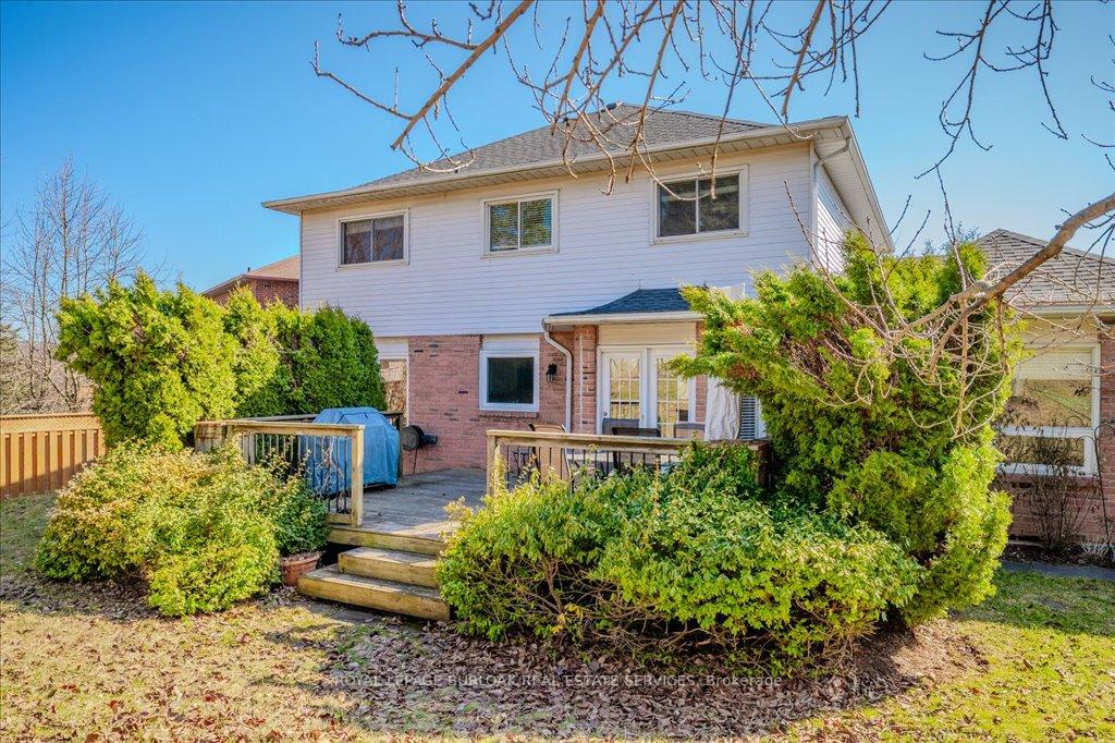 Photo 34 of 15 Lennard Crescent, Hamilton, Dundas — HOMEH