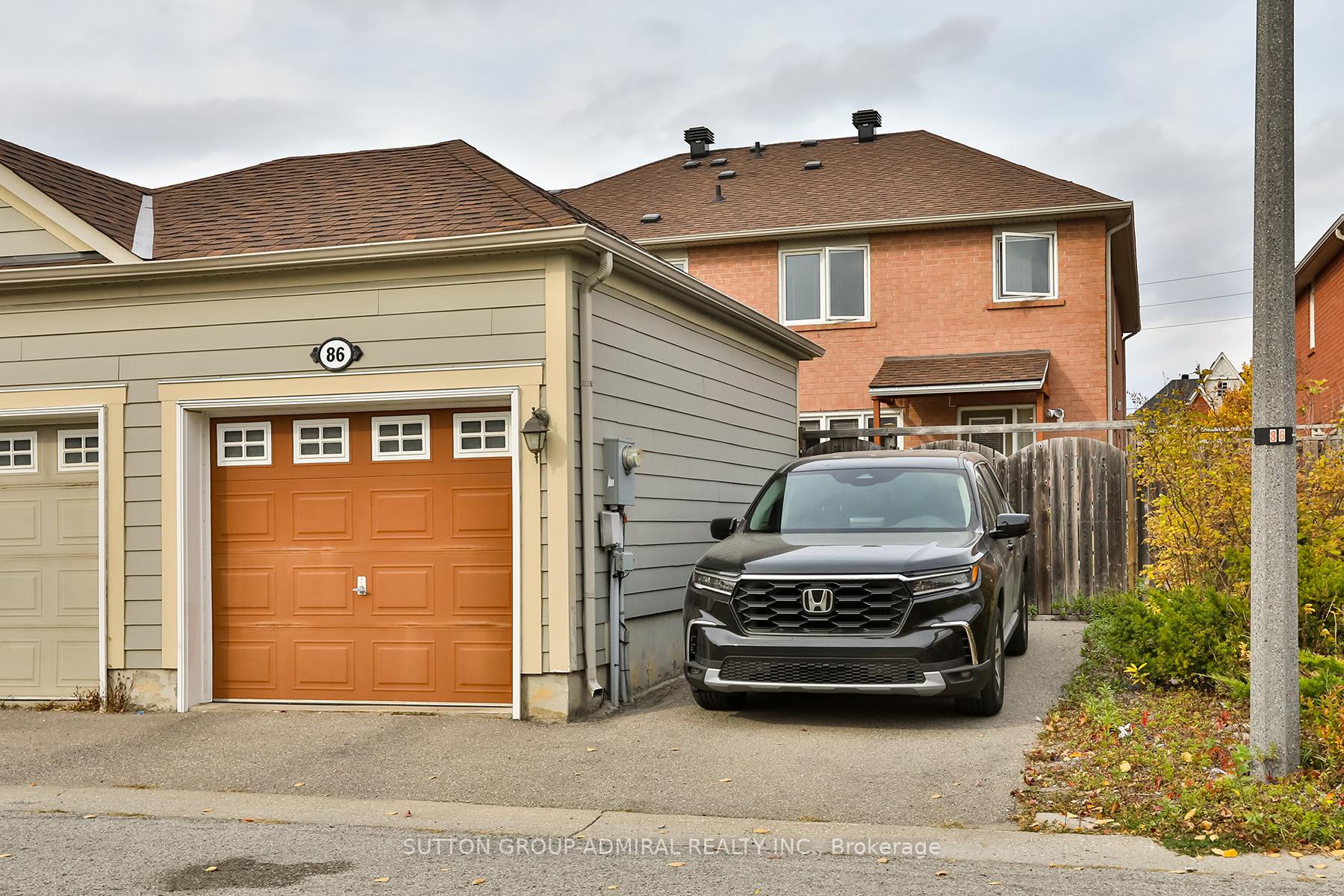 Photo 30 of 86 Gas Lamp Lane, Markham, Cornell — HOMEH