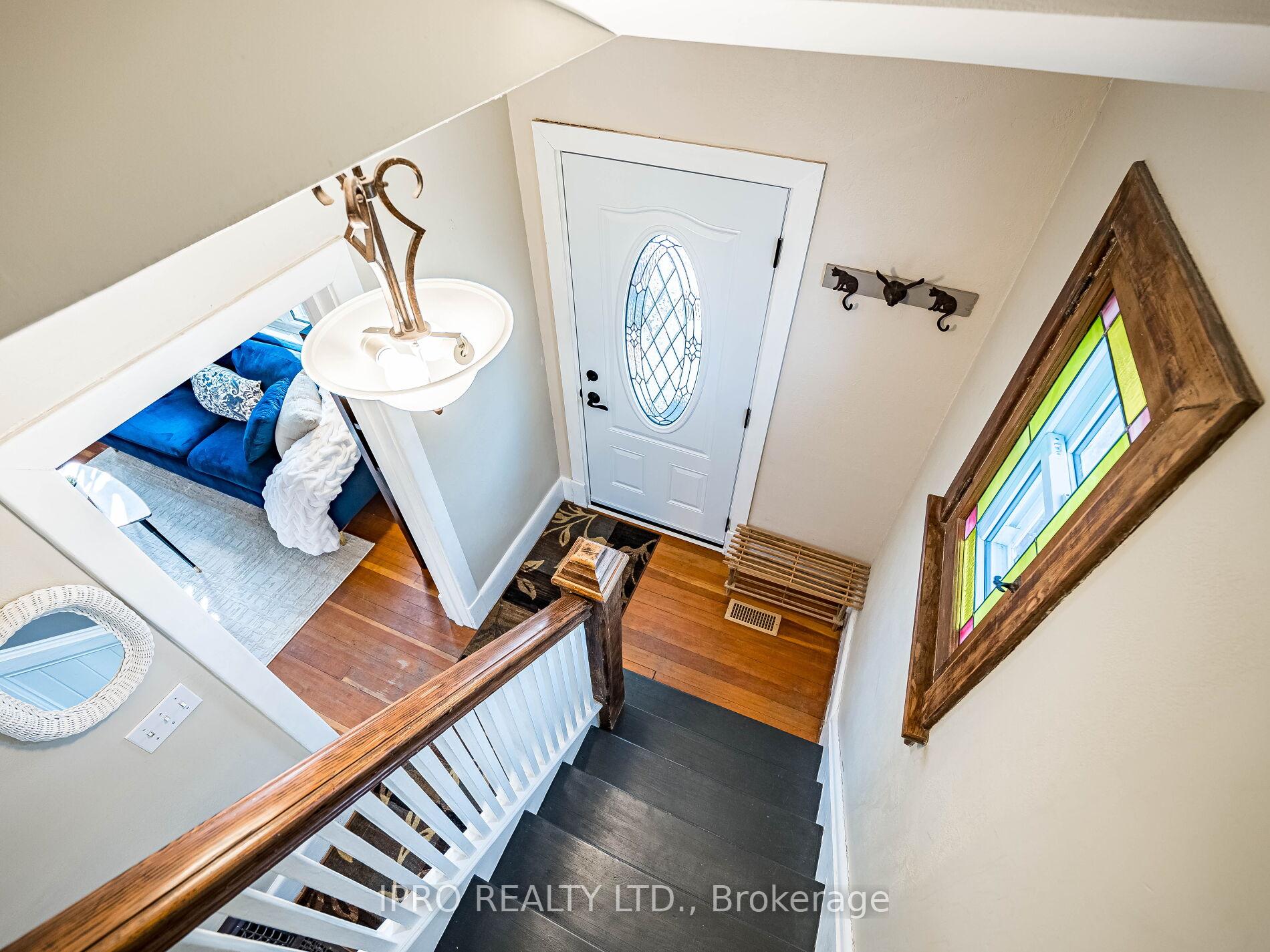 Photo 7 of 273 MacNab Street E, Hamilton, Dundas — HOMEH