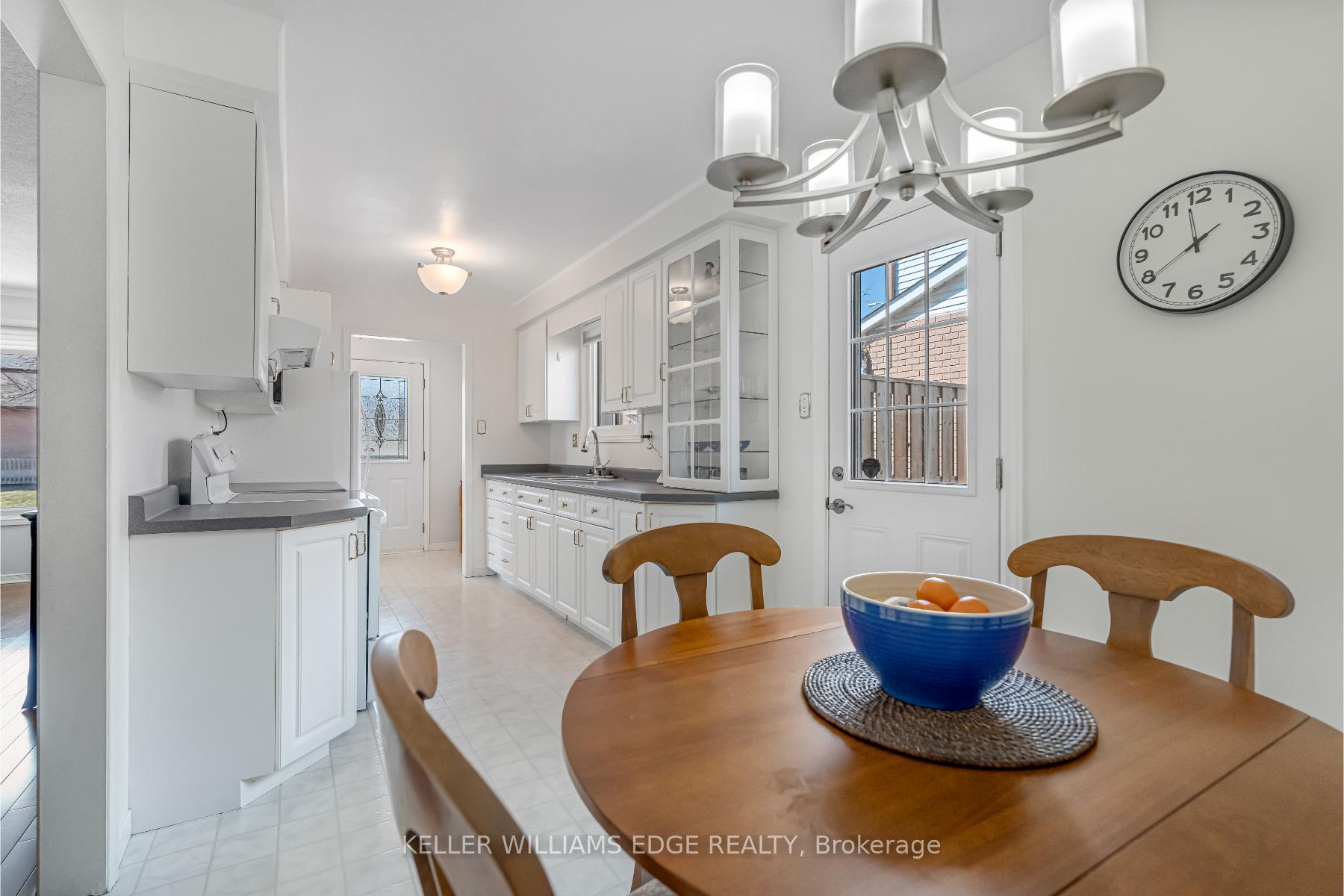 Photo 14 of 386 East 24th Street, Hamilton, Burkholme — HOMEH
