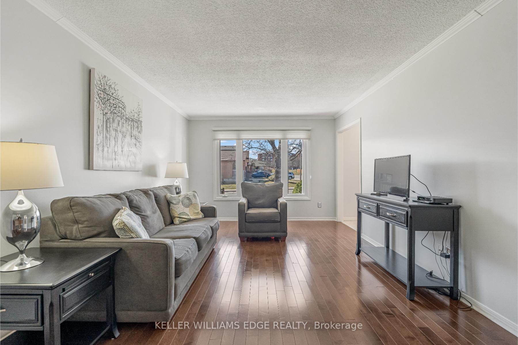 Photo 38 of 386 East 24th Street, Hamilton, Burkholme — HOMEH