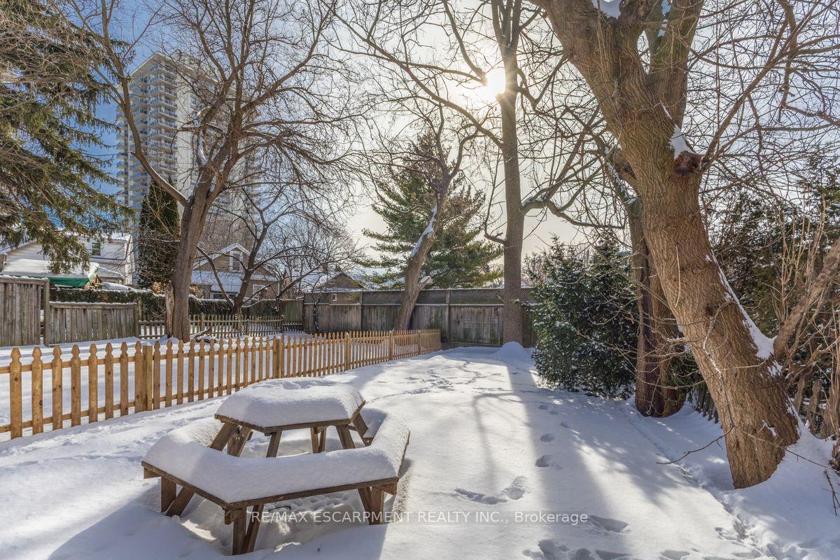 Photo 27 of 56 Guise Street, Hamilton, North End — HOMEH