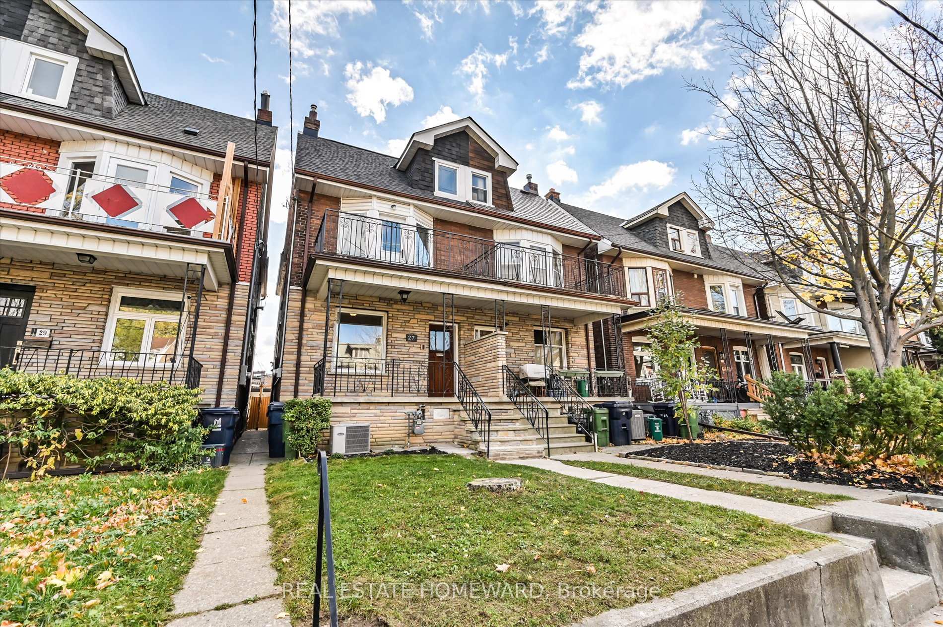 Photo 15 of 27 Strathmore Boulevard, Toronto, Danforth — HOMEH