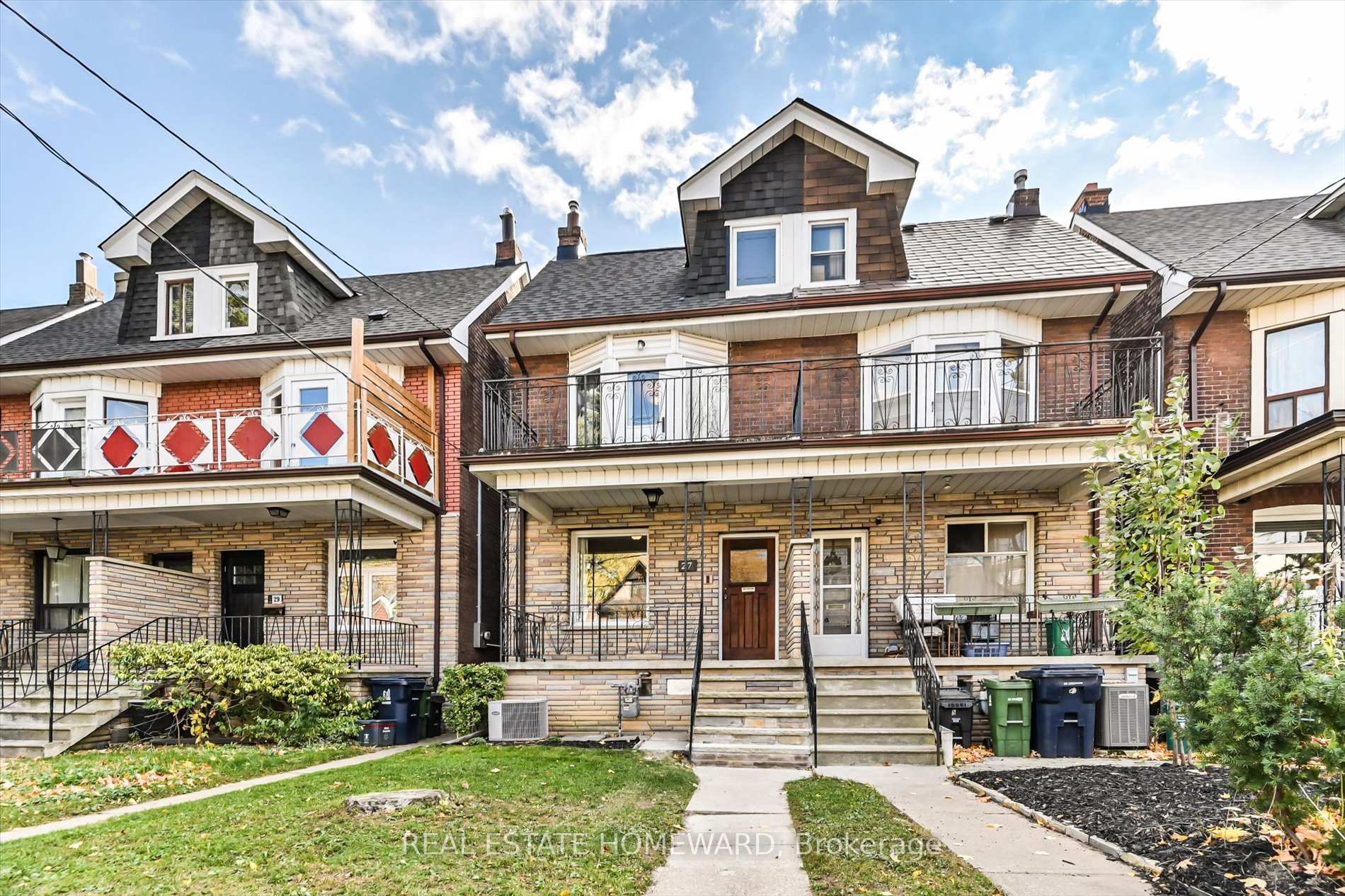 Photo 21 of 27 Strathmore Boulevard, Toronto, Danforth — HOMEH