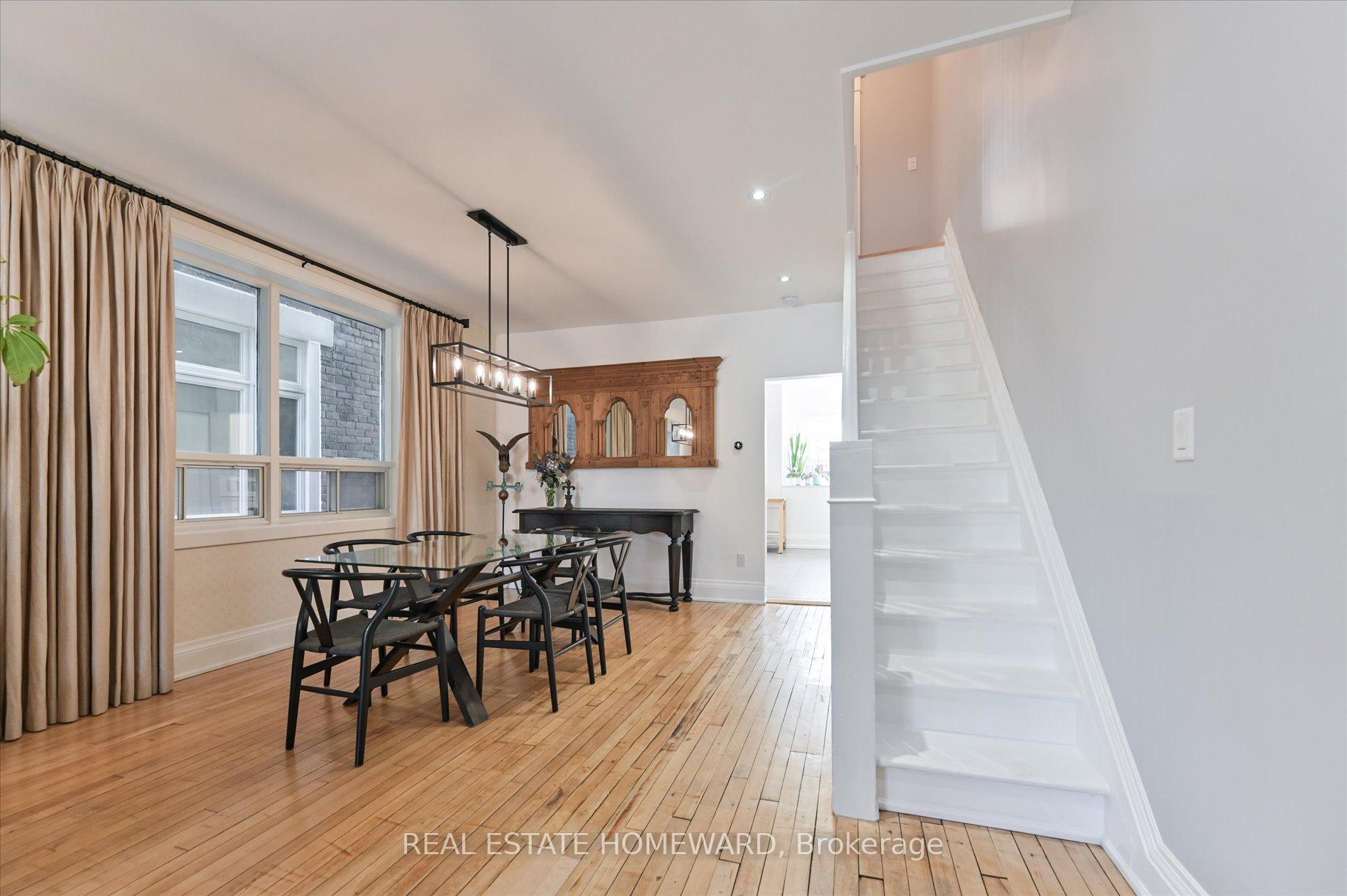 Photo 11 of 27 Strathmore Boulevard, Toronto, Danforth — HOMEH