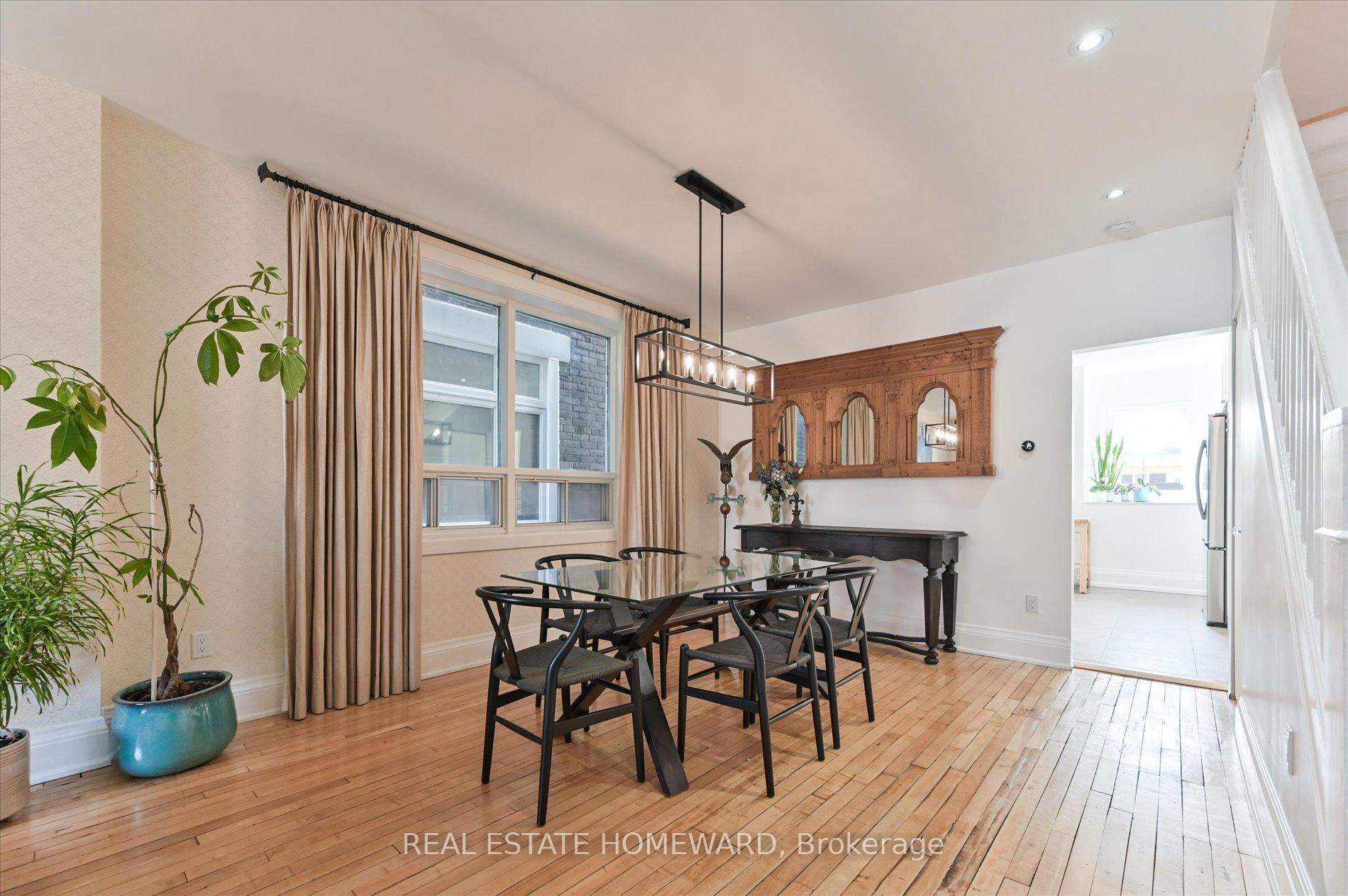 Photo 10 of 27 Strathmore Boulevard, Toronto, Danforth — HOMEH
