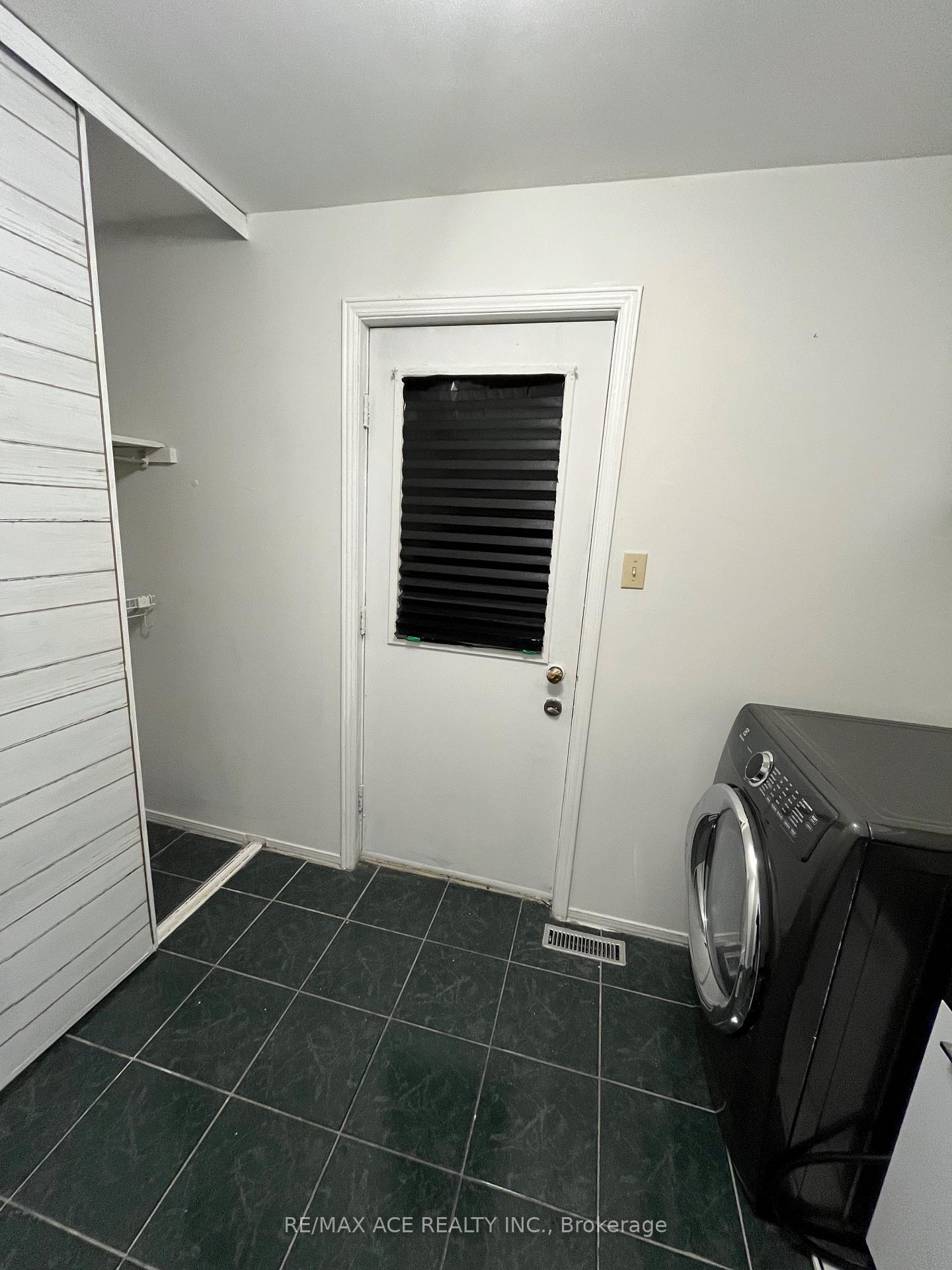 Photo 20 of 616 Bayfield Street, Pickering, Amberlea — HOMEH