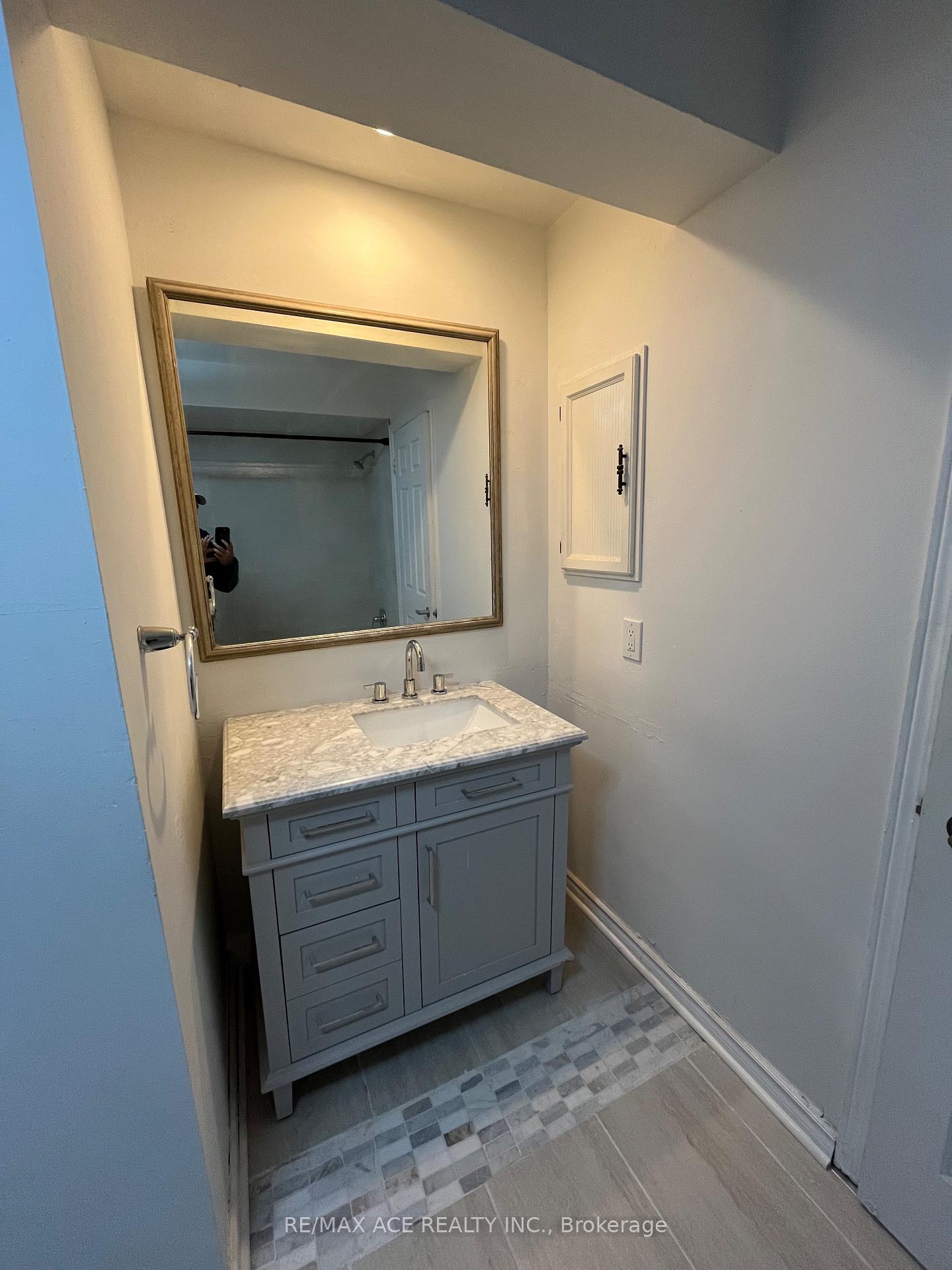 Photo 28 of 616 Bayfield Street, Pickering, Amberlea — HOMEH