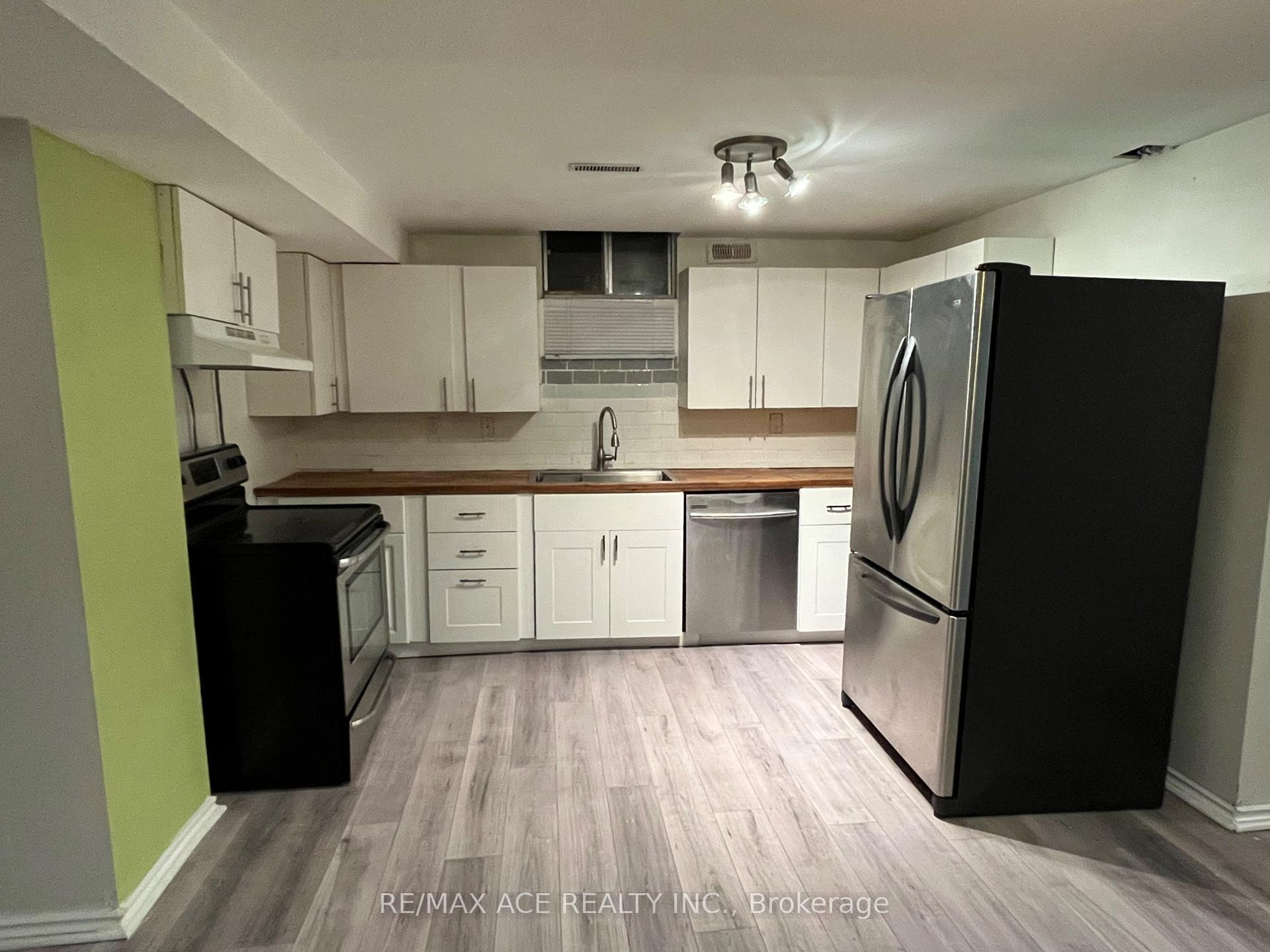 Photo 35 of 616 Bayfield Street, Pickering, Amberlea — HOMEH