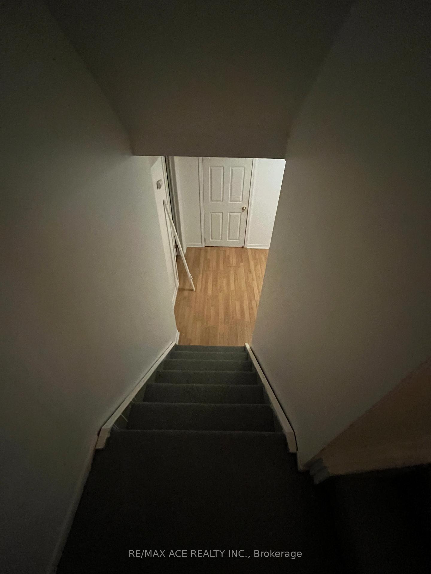 Photo 36 of 616 Bayfield Street, Pickering, Amberlea — HOMEH