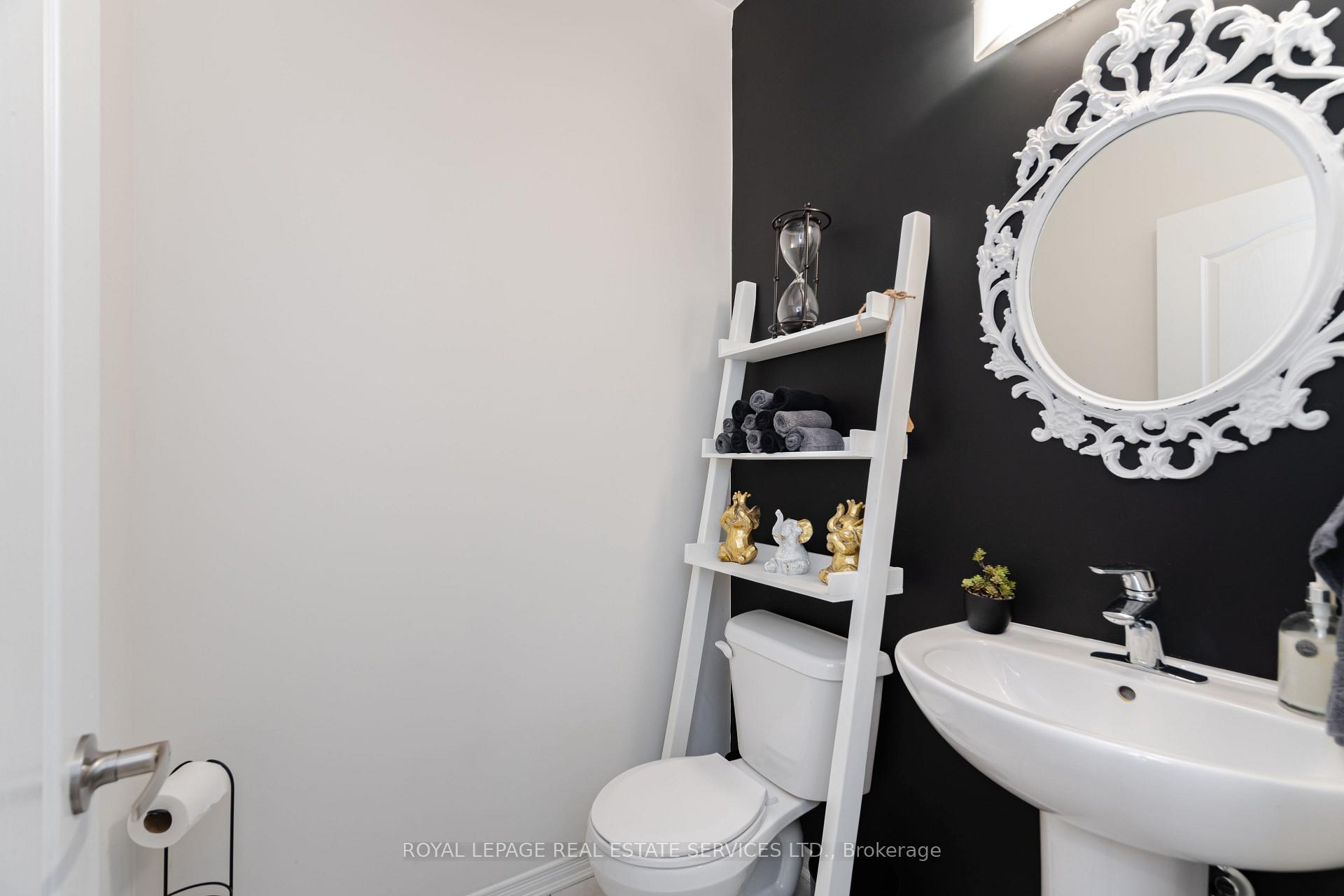 Photo 6 of 29 Bradley Avenue, Hamilton, Binbrook — HOMEH