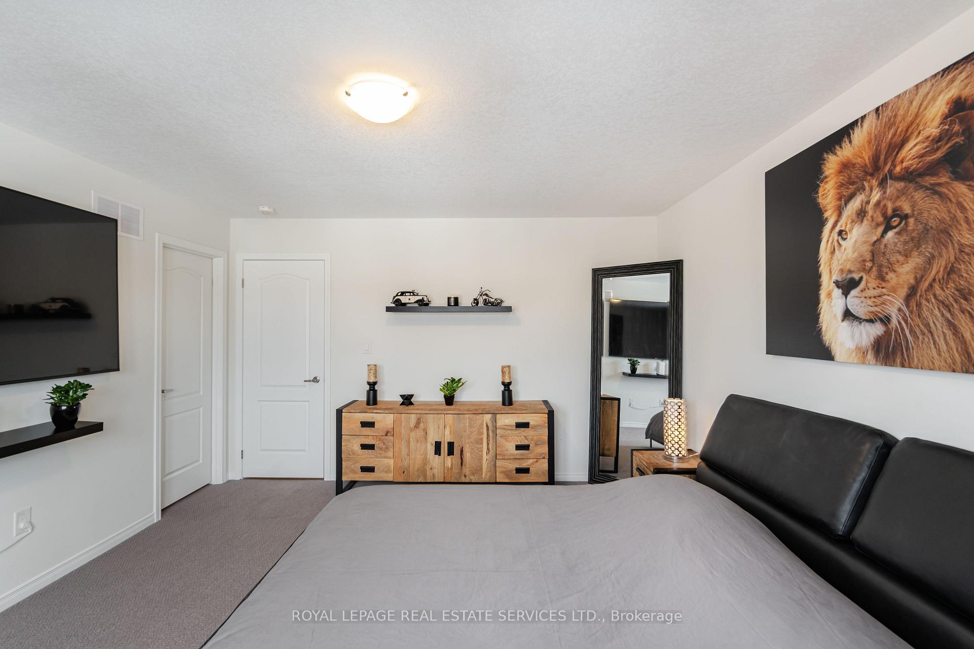 Photo 24 of 29 Bradley Avenue, Hamilton, Binbrook — HOMEH
