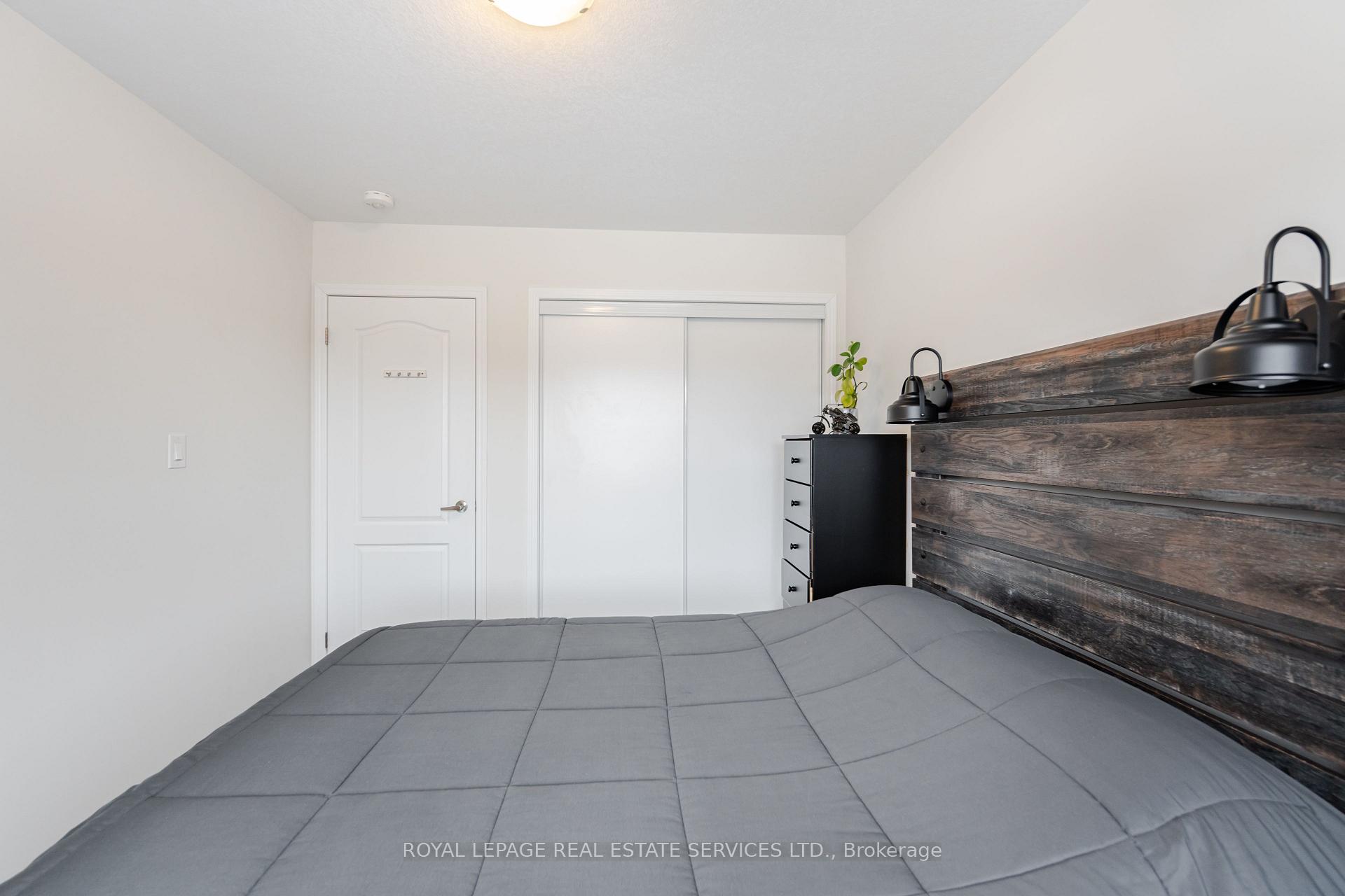 Photo 26 of 29 Bradley Avenue, Hamilton, Binbrook — HOMEH
