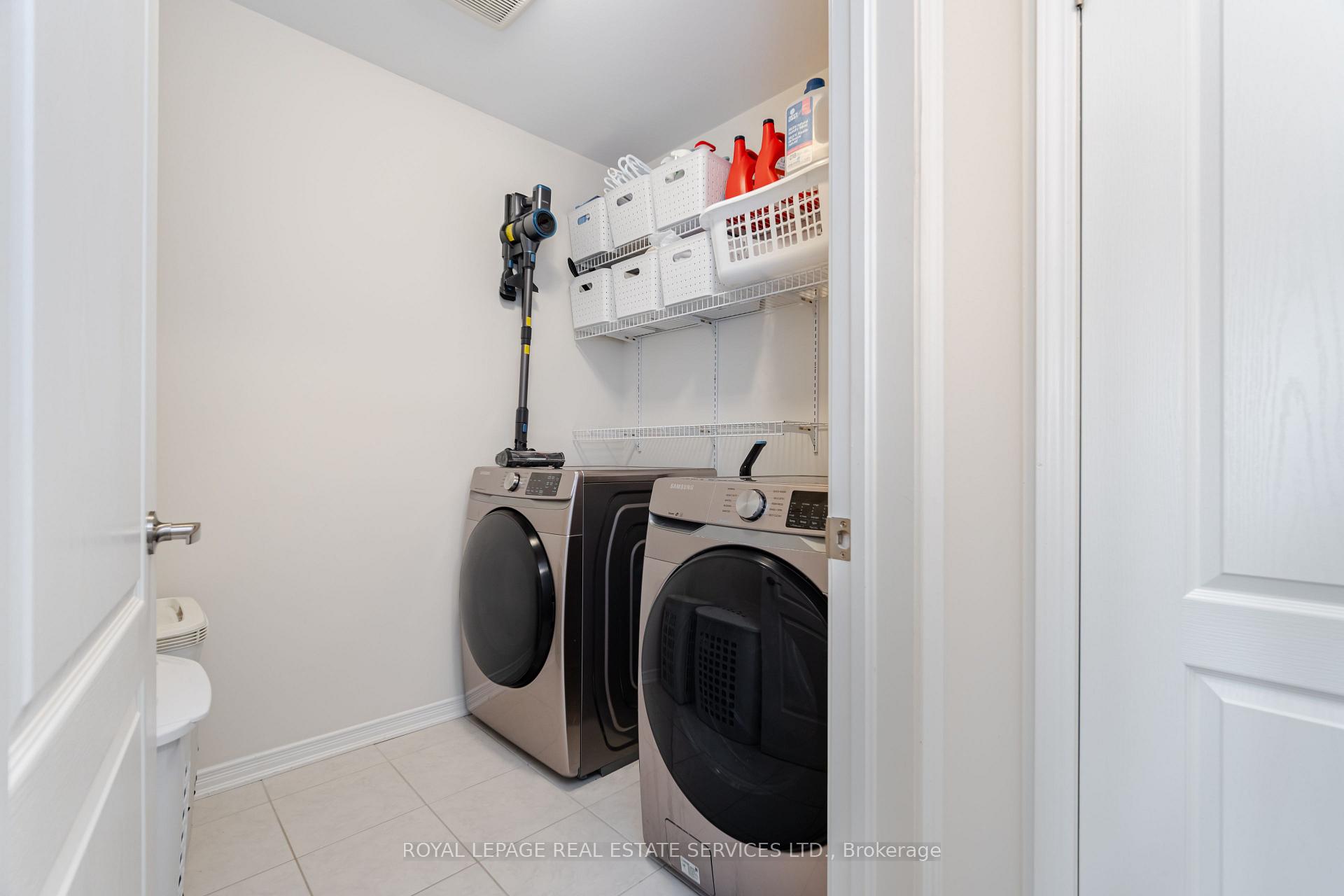 Photo 31 of 29 Bradley Avenue, Hamilton, Binbrook — HOMEH