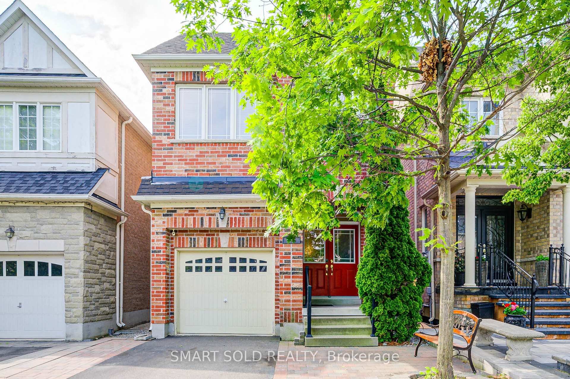 Photo 1 of 170 Carrier Crescent, Vaughan, Patterson — HOMEH
