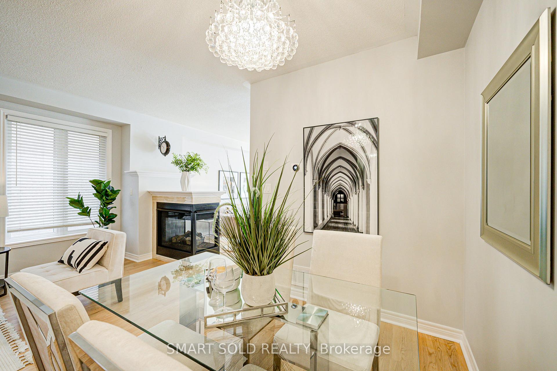 Photo 10 of 170 Carrier Crescent, Vaughan, Patterson — HOMEH