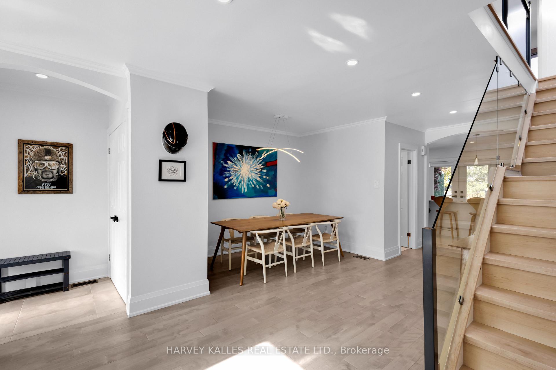Photo 6 of 86 Castlefield Avenue, Toronto, Yonge-Eglinton — HOMEH
