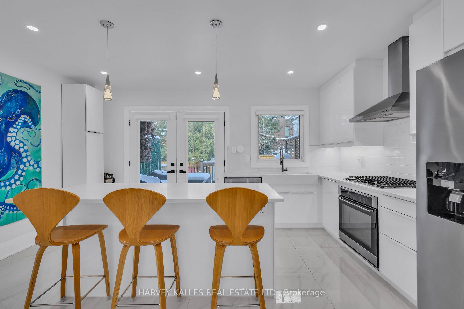 Photo 21 of 86 Castlefield Avenue, Toronto, Yonge-Eglinton — HOMEH