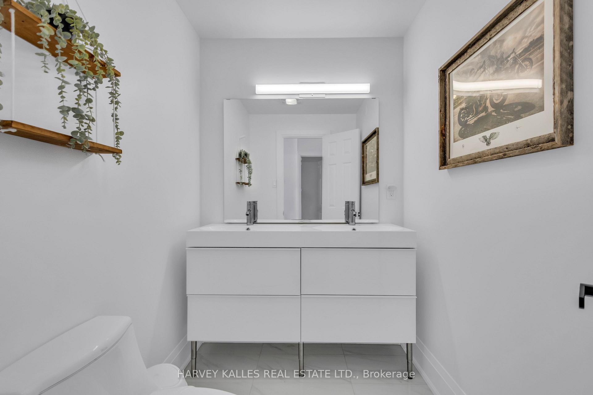 Photo 8 of 86 Castlefield Avenue, Toronto, Yonge-Eglinton — HOMEH