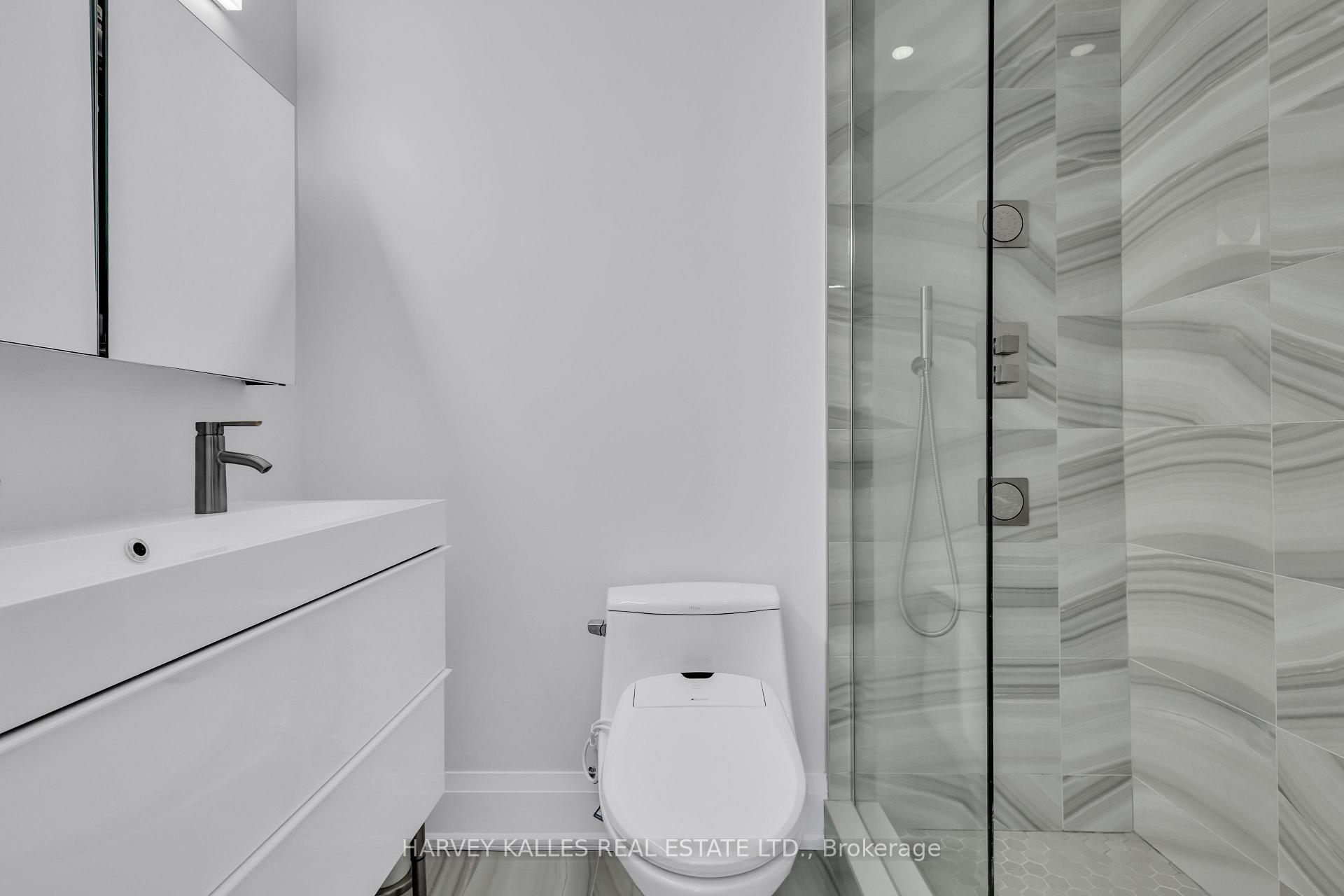 Photo 18 of 86 Castlefield Avenue, Toronto, Yonge-Eglinton — HOMEH