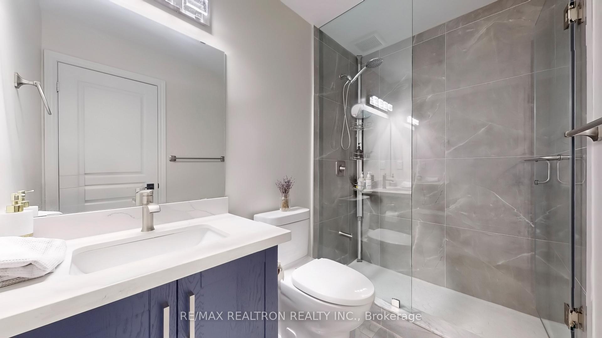 Photo 24 of 74 Mediterra Drive, Vaughan, Vellore Village — HOMEH