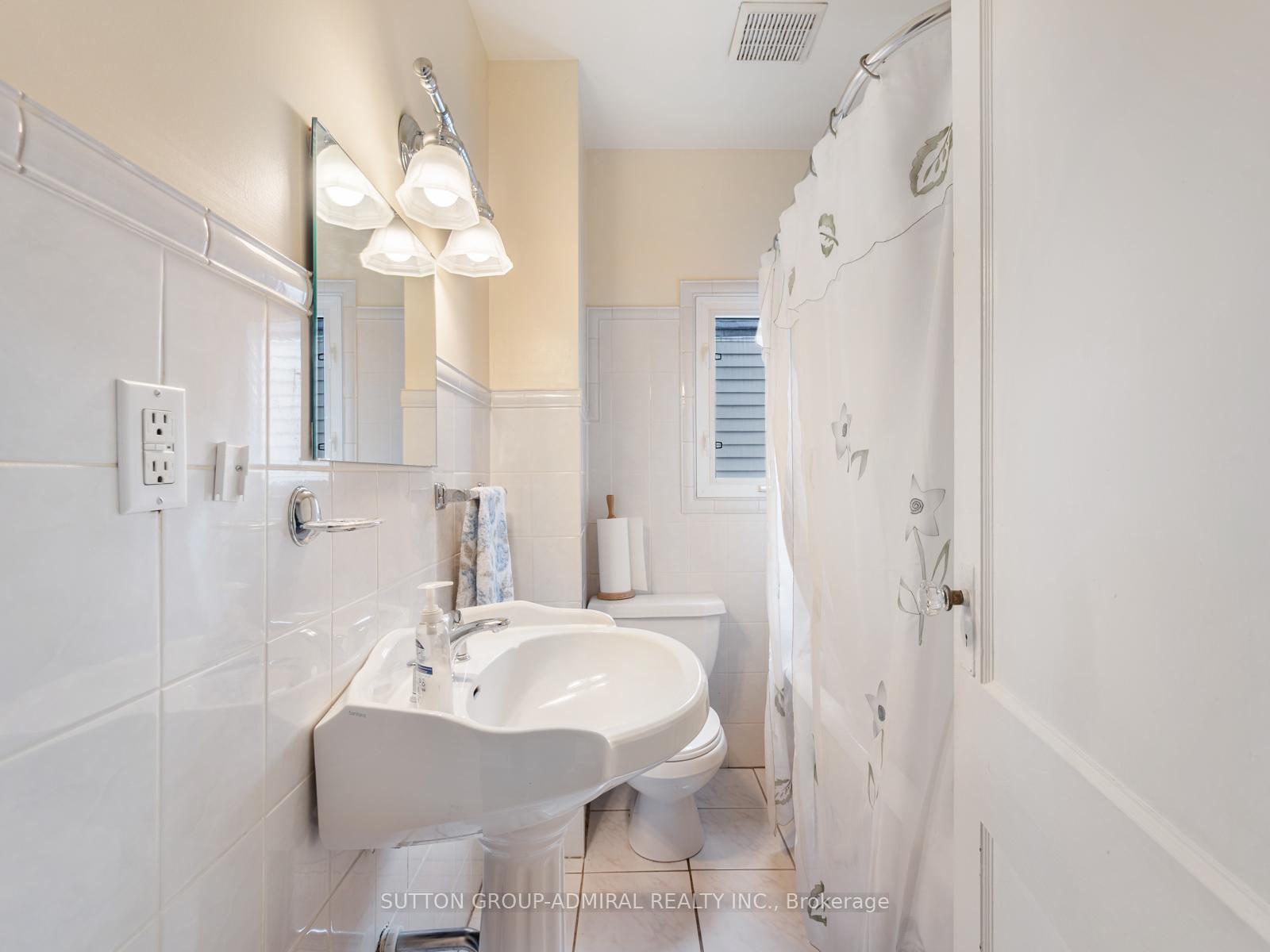 Photo 13 of 408 Balliol Street, Toronto, Mount Pleasant East — HOMEH
