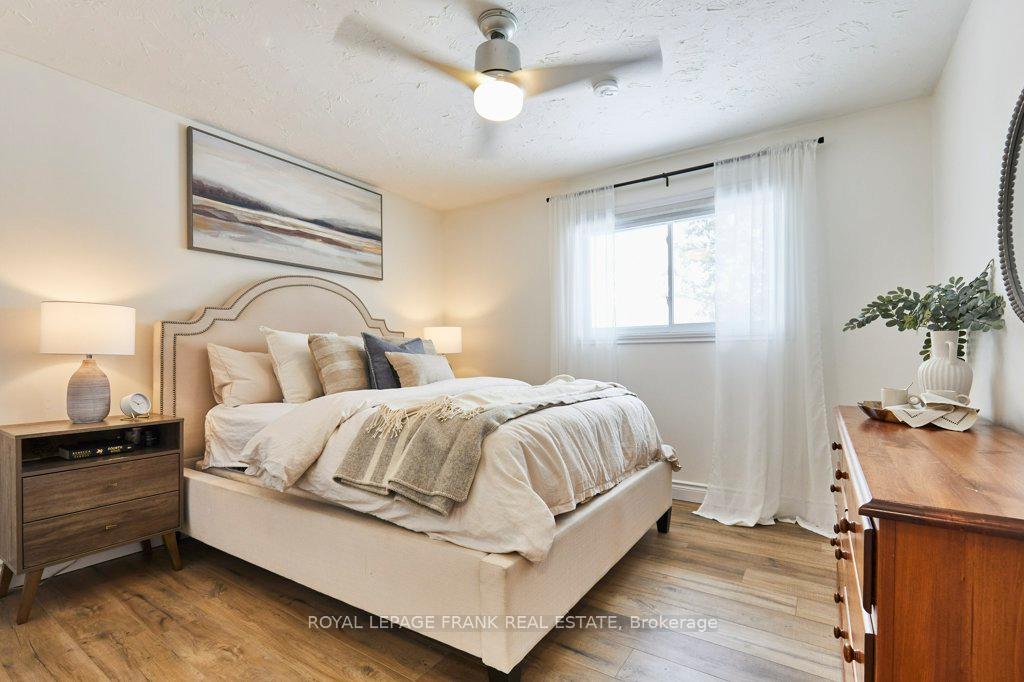 Photo 15 of 10 Harrison Drive, Uxbridge, Rural Uxbridge — HOMEH