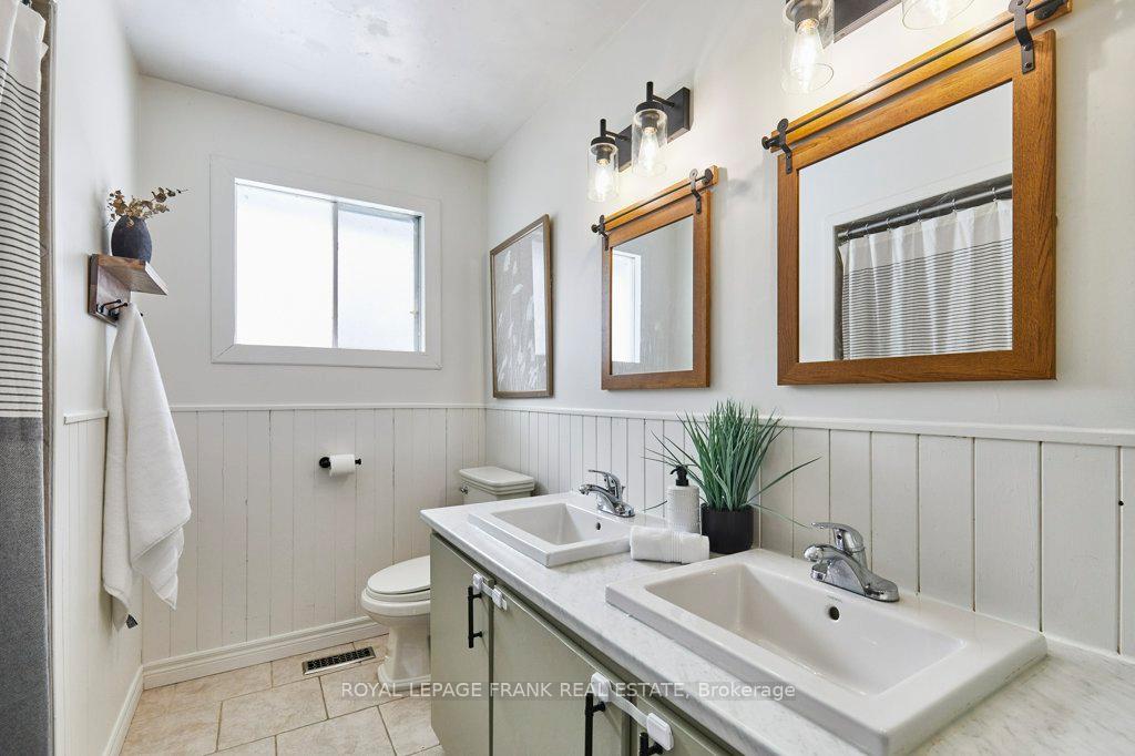 Photo 24 of 10 Harrison Drive, Uxbridge, Rural Uxbridge — HOMEH