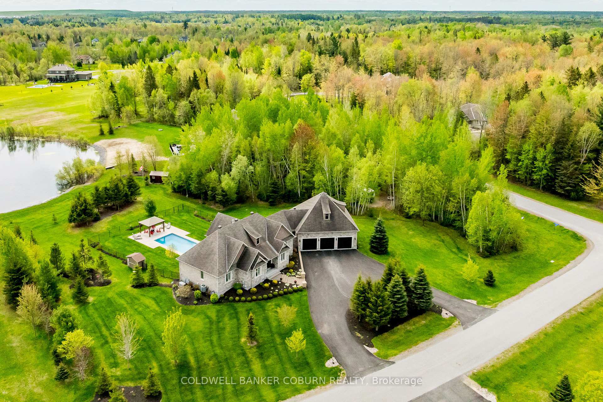 Photo 5 of 155 West Lake Circle, Ottawa, Huntley Ward (South East) — HOMEH