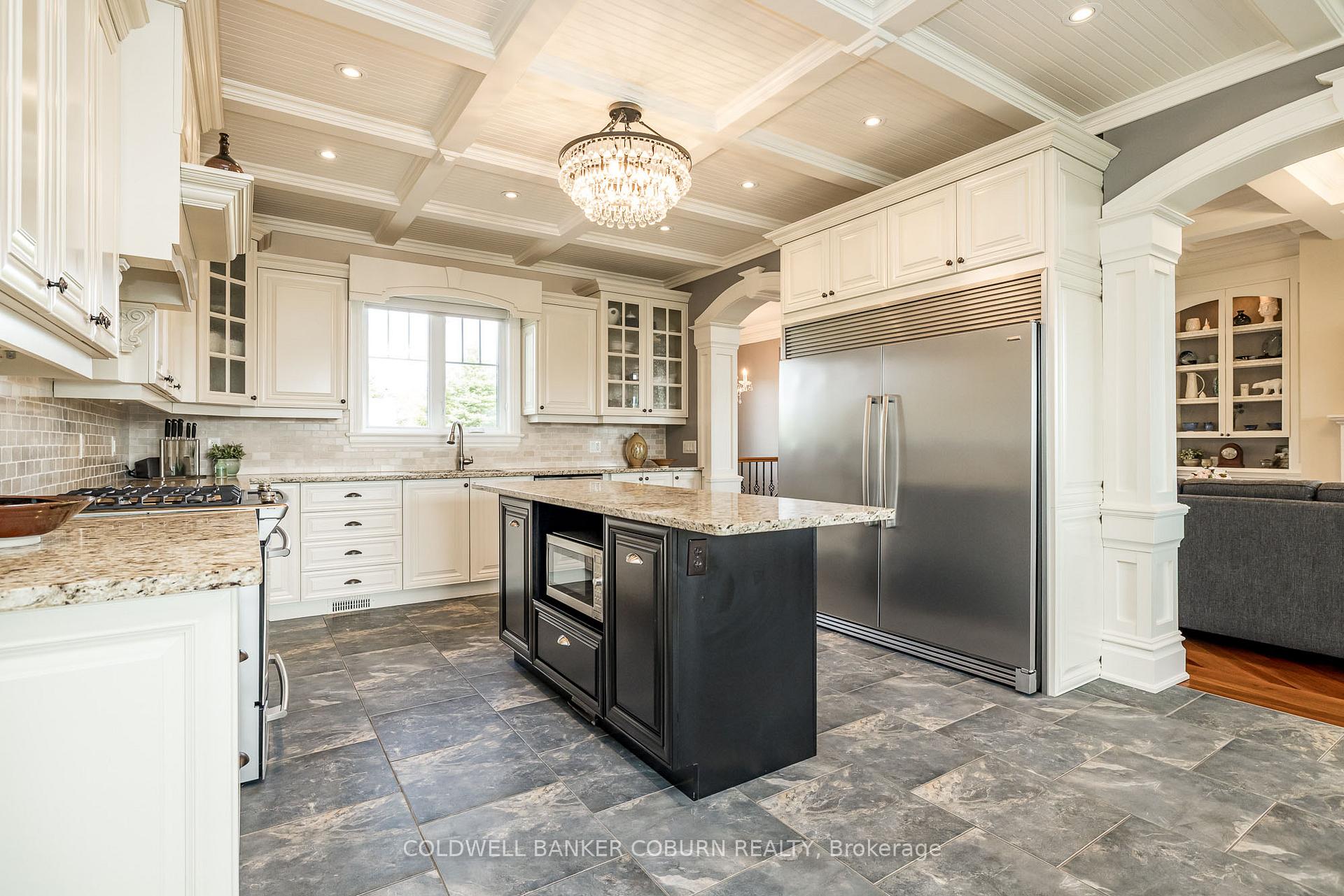 Photo 17 of 155 West Lake Circle, Ottawa, Huntley Ward (South East) — HOMEH