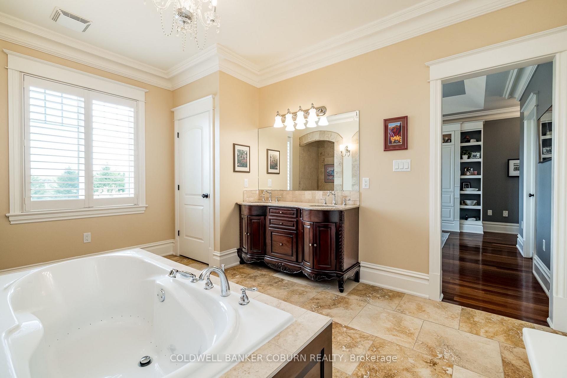Photo 34 of 155 West Lake Circle, Ottawa, Huntley Ward (South East) — HOMEH