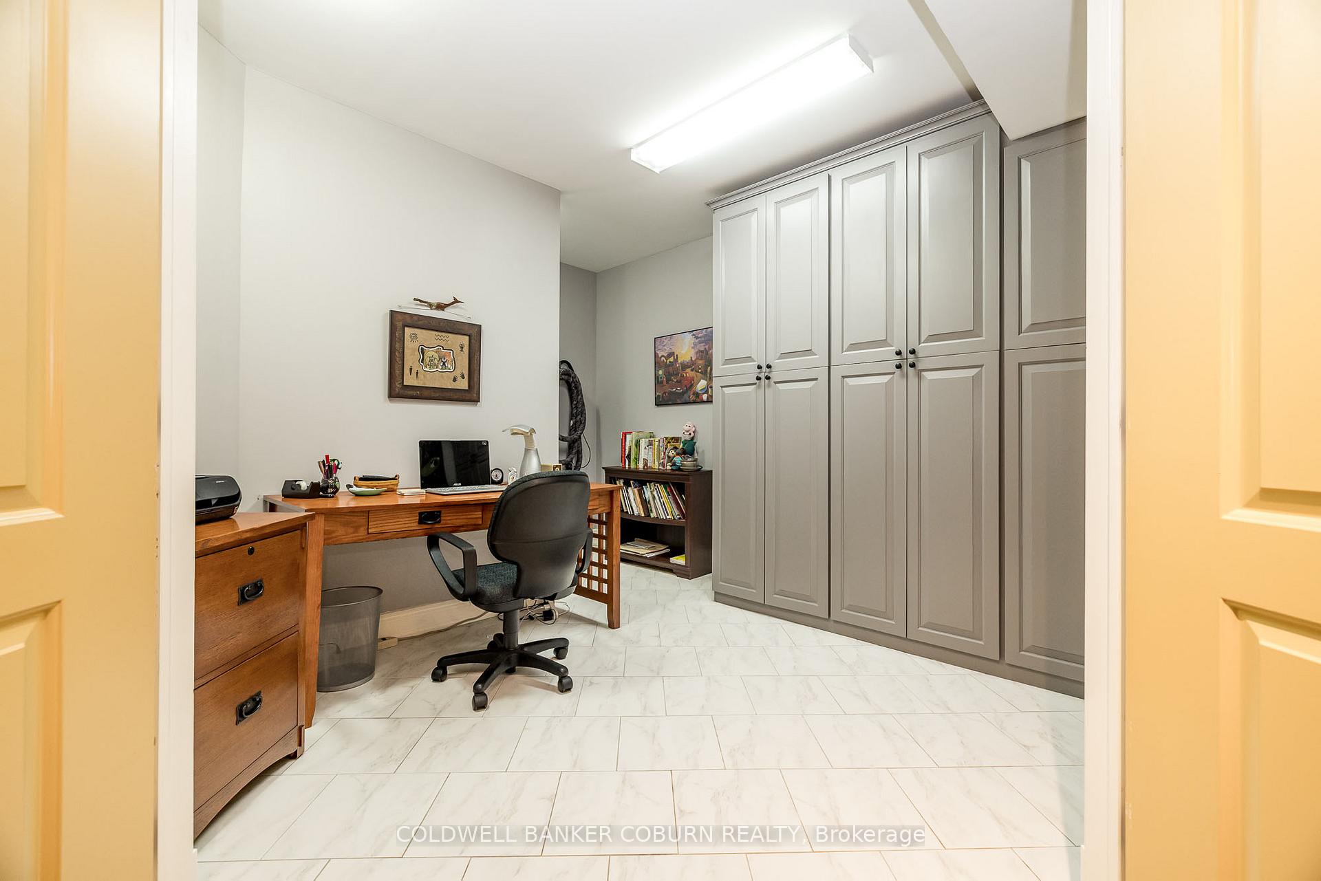 Photo 31 of 155 West Lake Circle, Ottawa, Huntley Ward (South East) — HOMEH