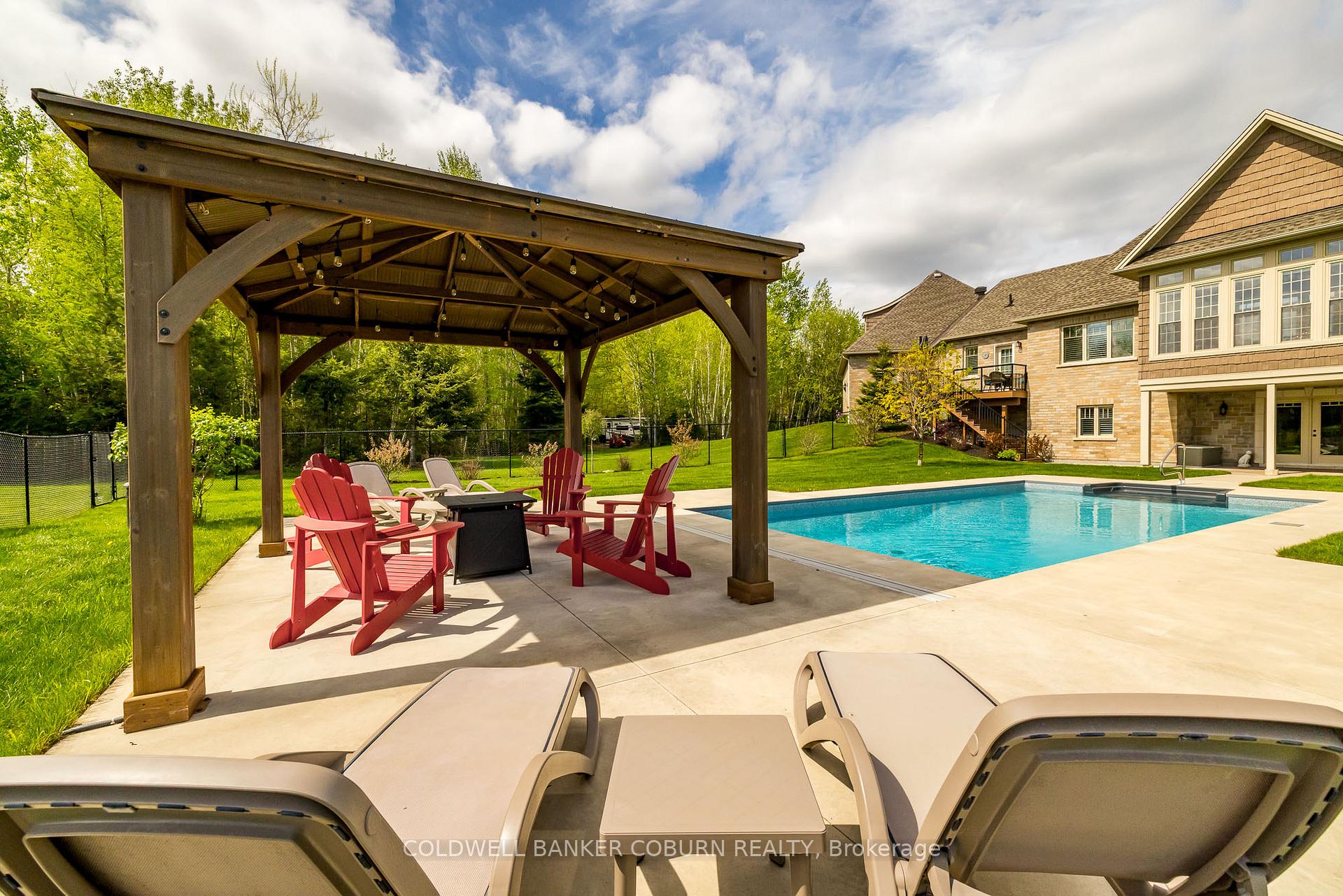 Photo 47 of 155 West Lake Circle, Ottawa, Huntley Ward (South East) — HOMEH