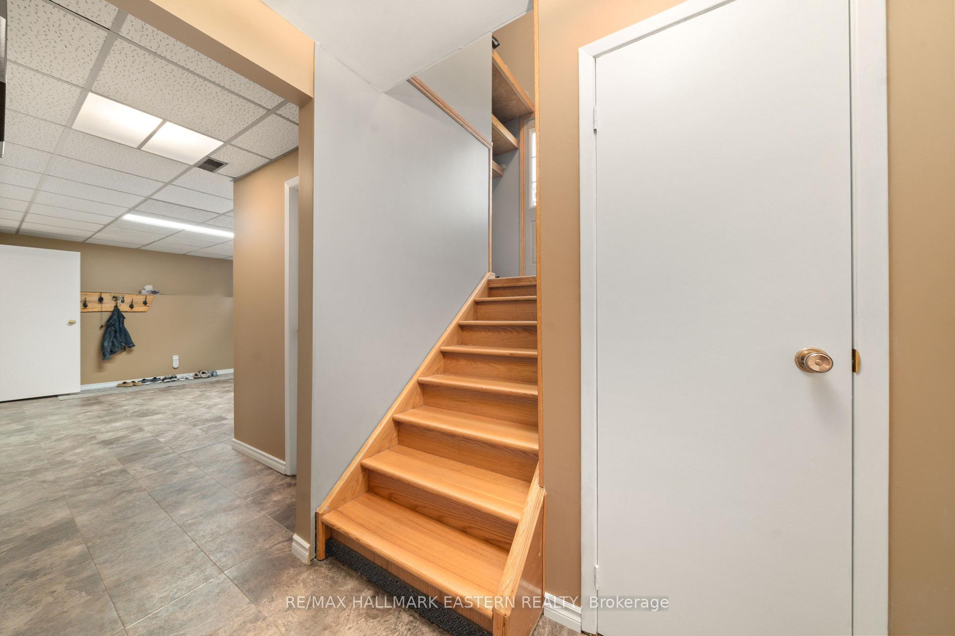 Photo 11 of 68 Division Road, Douro-Dummer — HOMEH