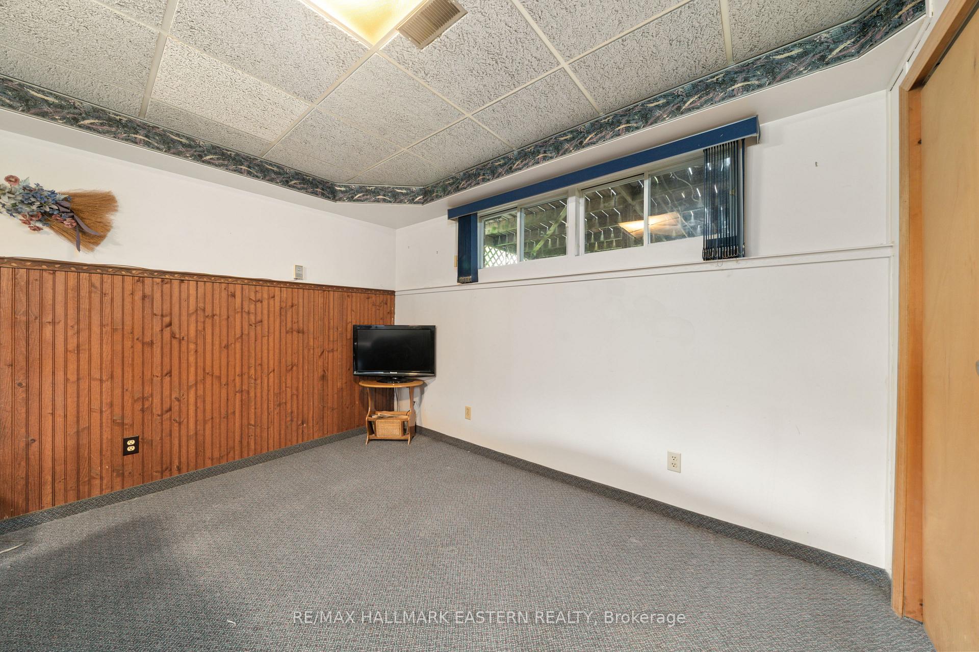 Photo 24 of 68 Division Road, Douro-Dummer — HOMEH